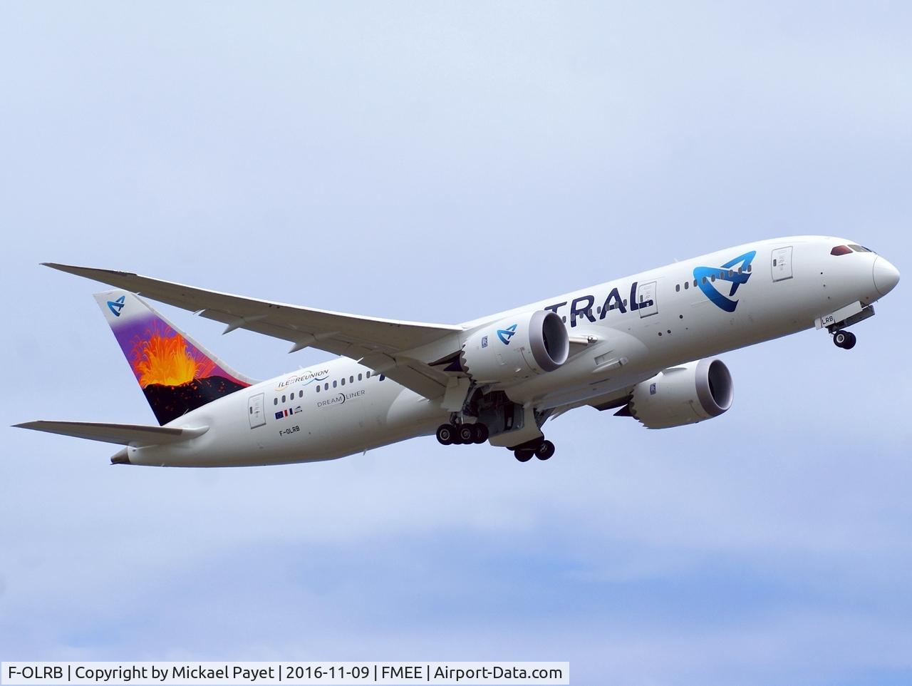 F-OLRB, 2016 Boeing 787-8 Dreamliner Dreamliner C/N 34491, Taking off from rwy 12
