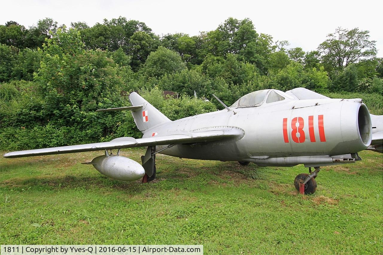 1811, Mikoyan-Gurevich LIM-2 C/N 1B-01811, Mikoyan-Gurevich LIM-2, Preserved at Savigny-Les Beaune Museum