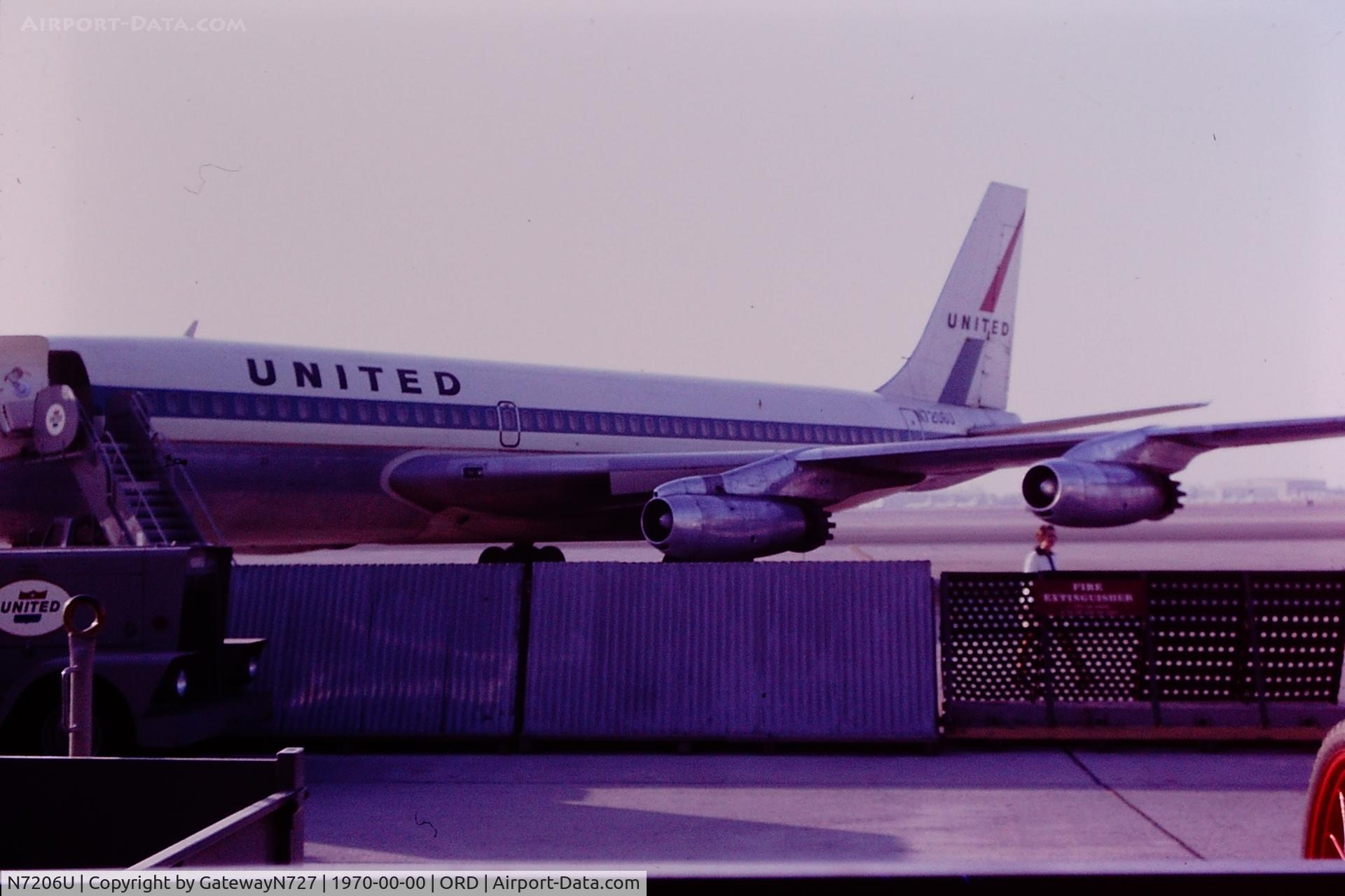 N7206U, 1960 Boeing 720-022 C/N 17912, Circa 1970.