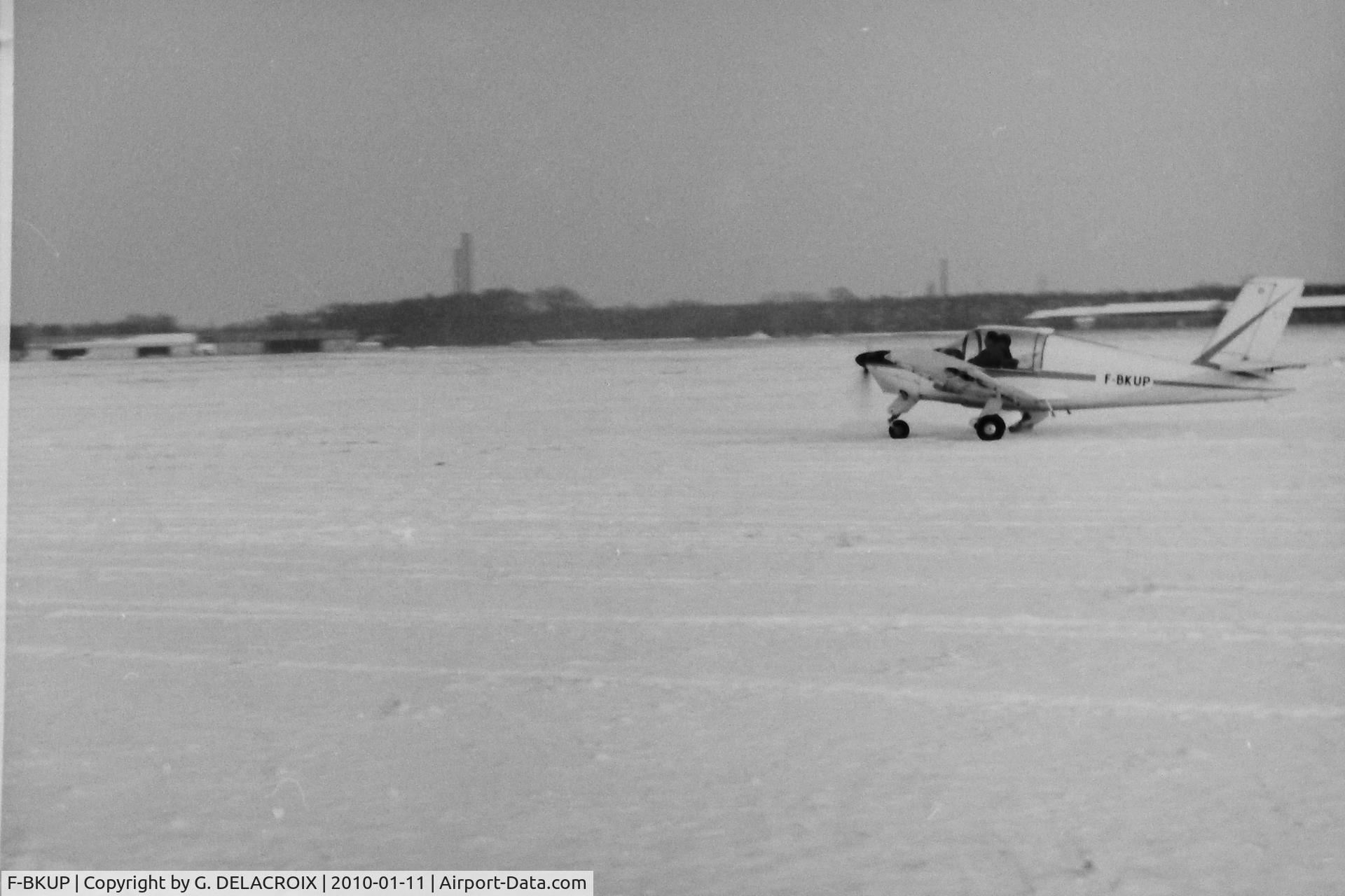 F-BKUP, Morane-Saulnier MS-885 Super Rallye C/N 266, Seen at Polygone Airport, Strasbourg, France 1967, January
