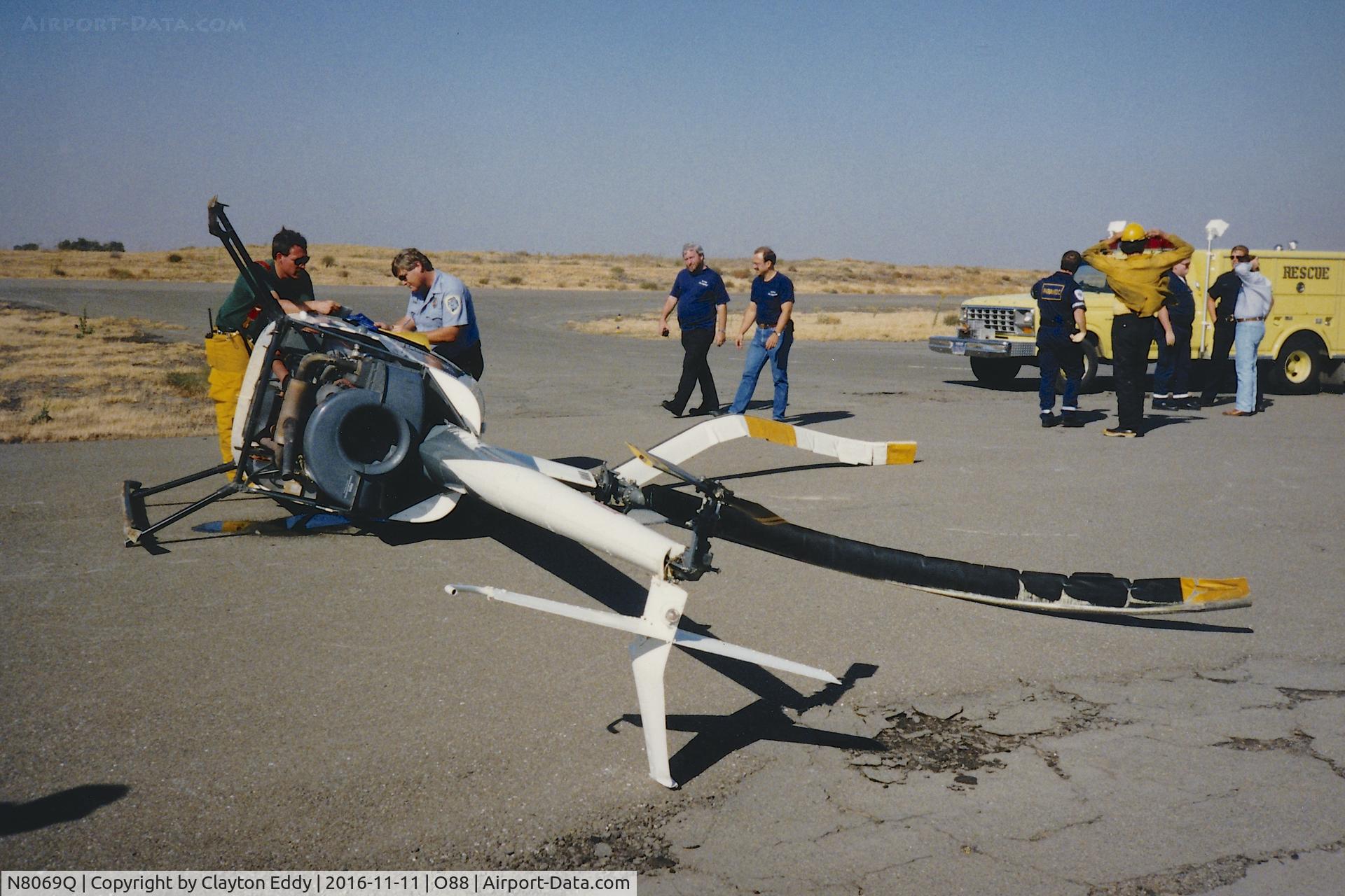 N8069Q, Robinson R22 Beta C/N 1284, Crash at the old Rio Vista Airport in California. Early 90's