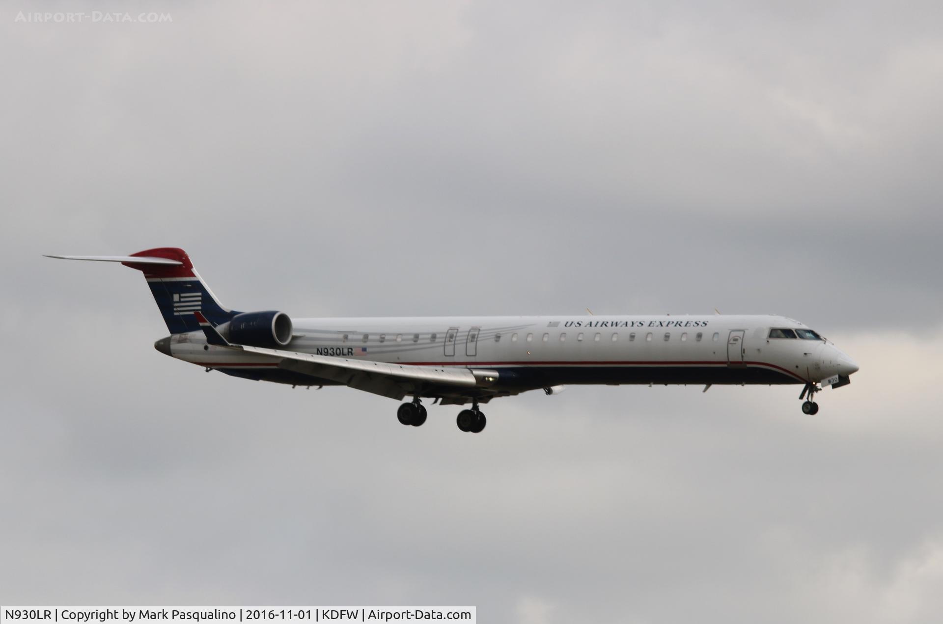 N930LR, 2005 Bombardier CRJ-900ER (CL-600-2D24) C/N 15030, CL600-2D24