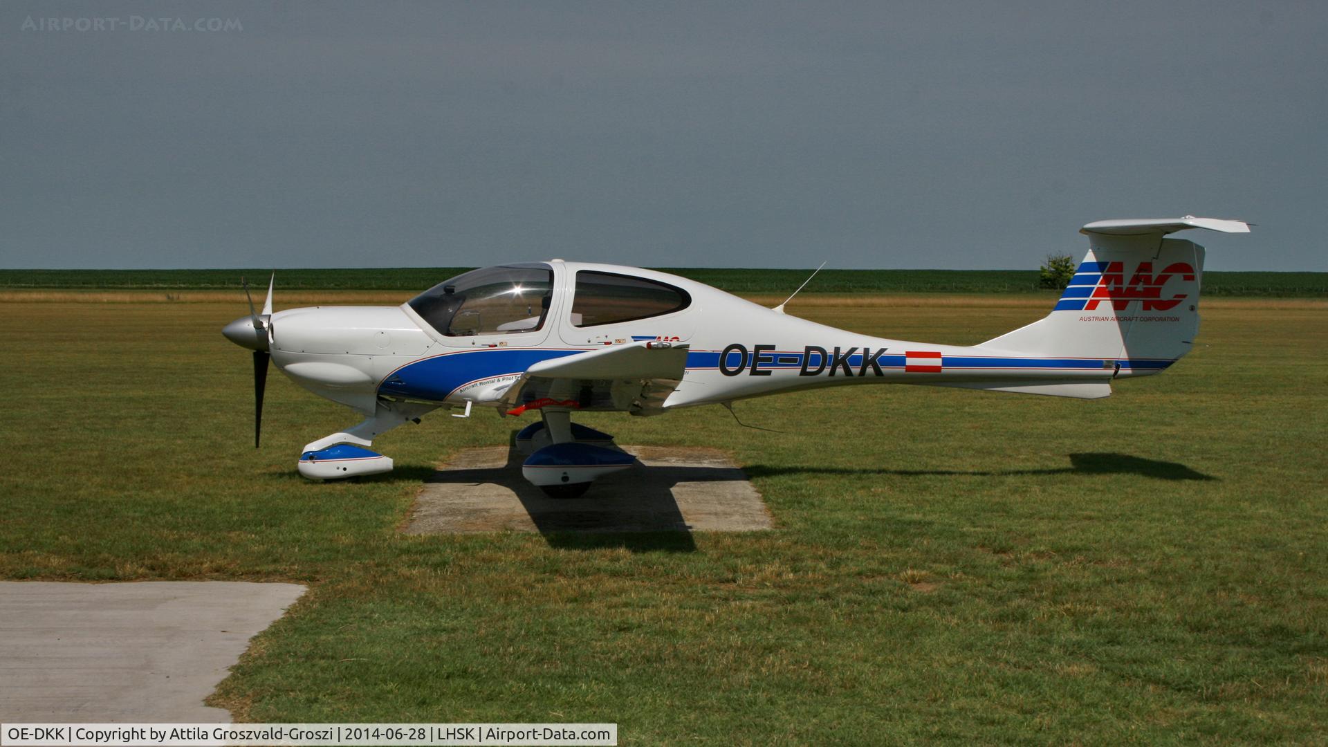 OE-DKK, 2004 Diamond DA-40D Diamond Star C/N D4.100, Siófok-Kiliti Airport, Hungary