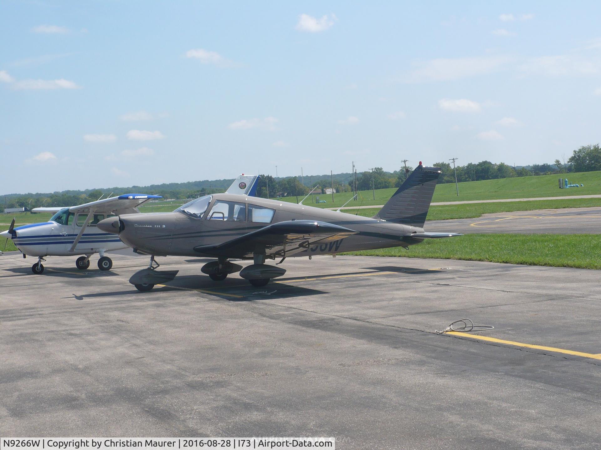 N9266W, 1967 Piper PA-28-235 C/N 28-10939, Piper PA 28 235 Cherokee