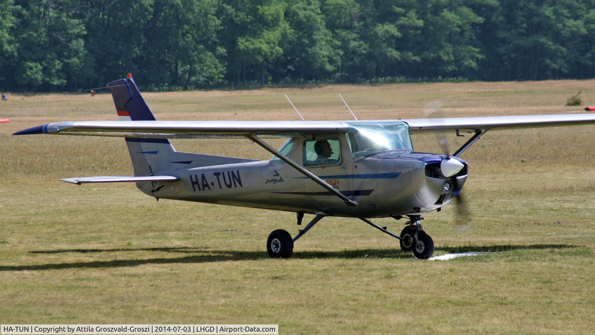 HA-TUN, 1976 Cessna 150M C/N 15078359, Gödöllö Airport, Hungary