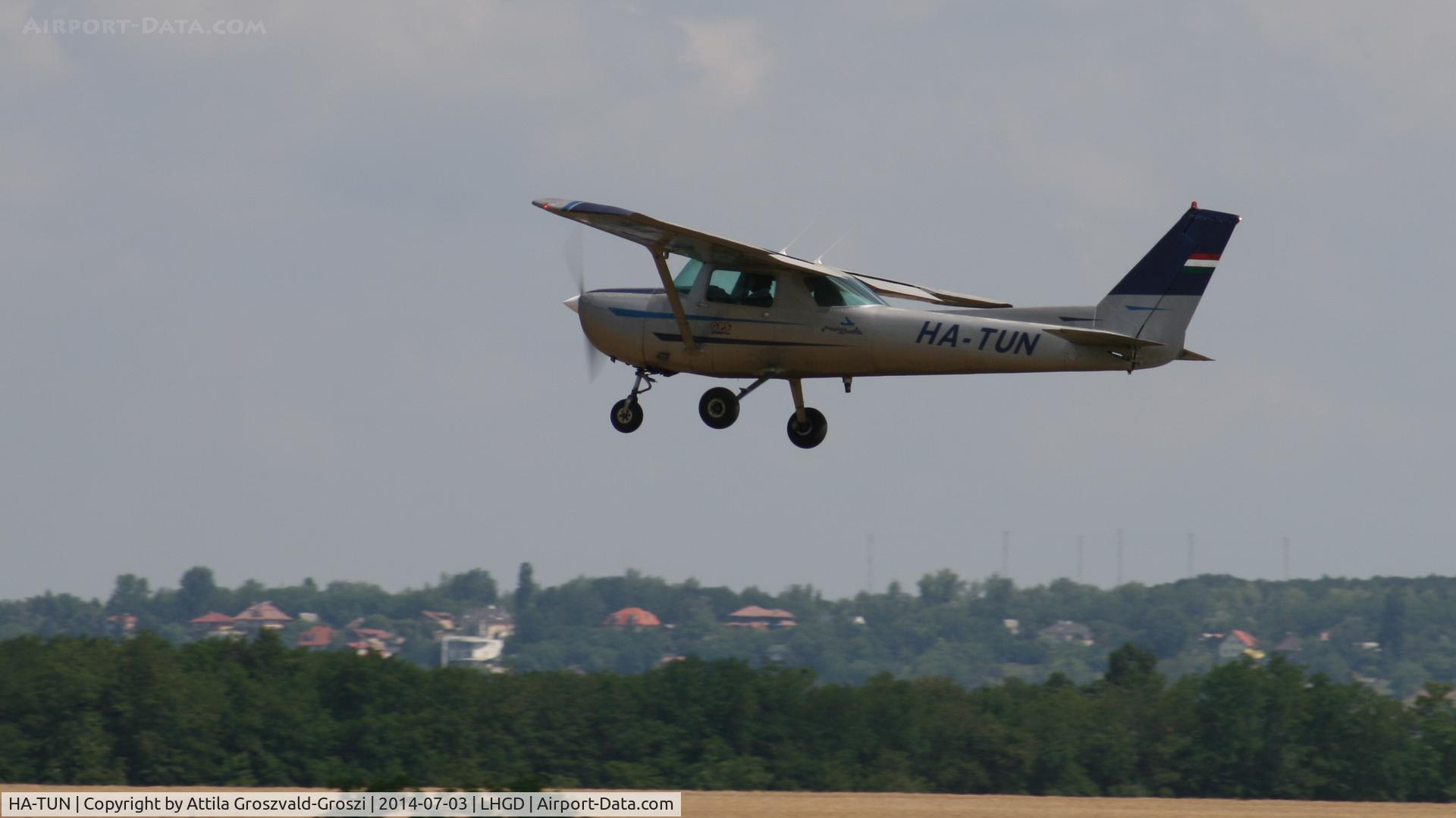 HA-TUN, 1976 Cessna 150M C/N 15078359, Gödöllö Airport, Hungary