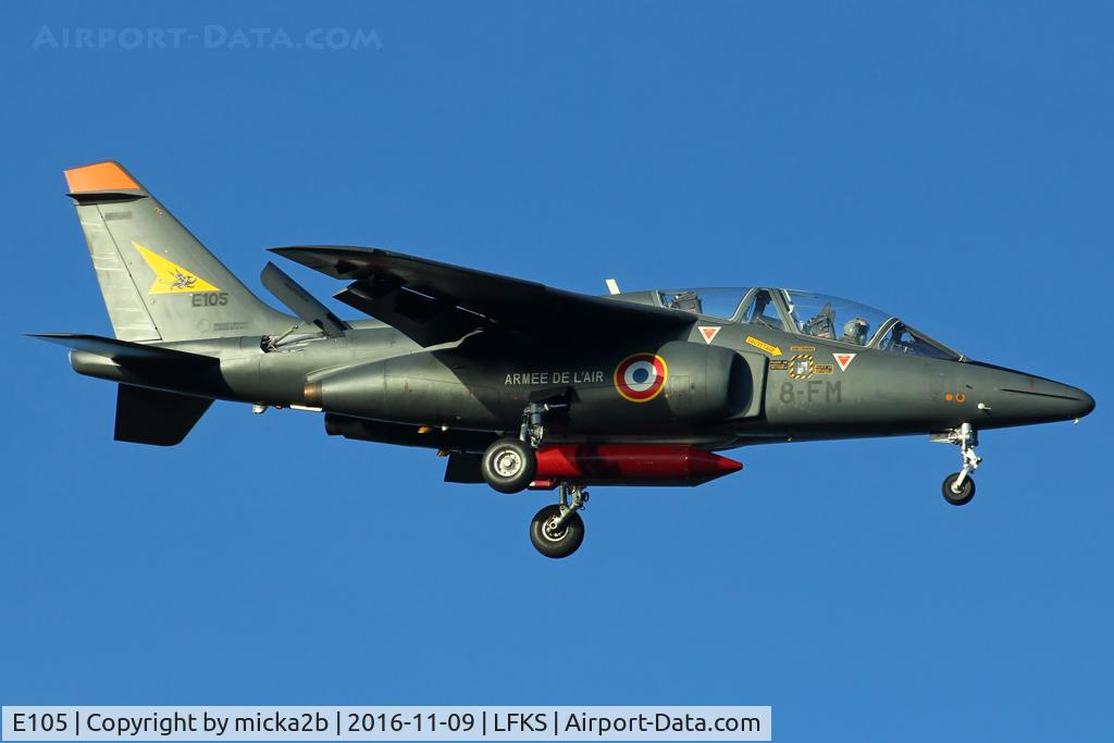 E105, Dassault-Dornier Alpha Jet E C/N E105, Landing. Now 8-FM