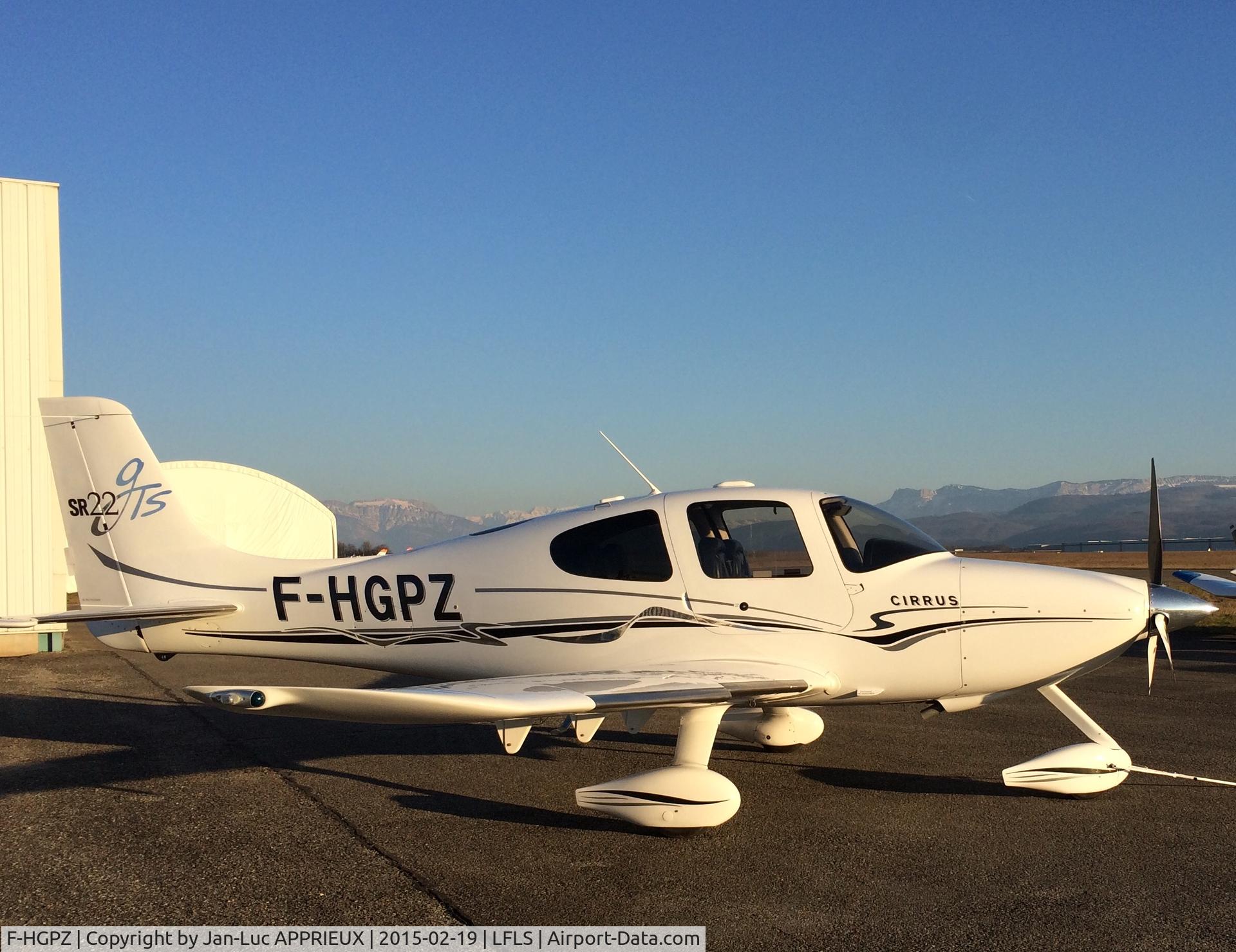F-HGPZ, 2005 Cirrus SR22 GTS C/N 1357, Cirrrus SR22 GTS