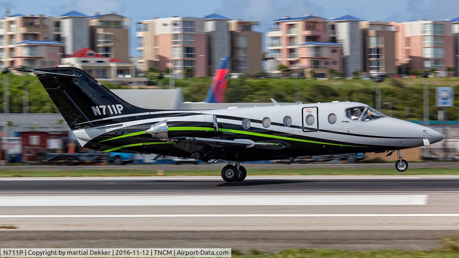 N711P, 2008 Hawker Beechcraft 400A Beechjet C/N RK-578, Landing at SXM