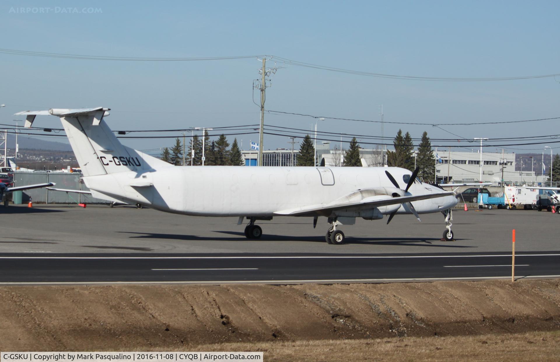 C-GSKU, 1985 Beech 1900C C/N UB-35, Beech 1900C