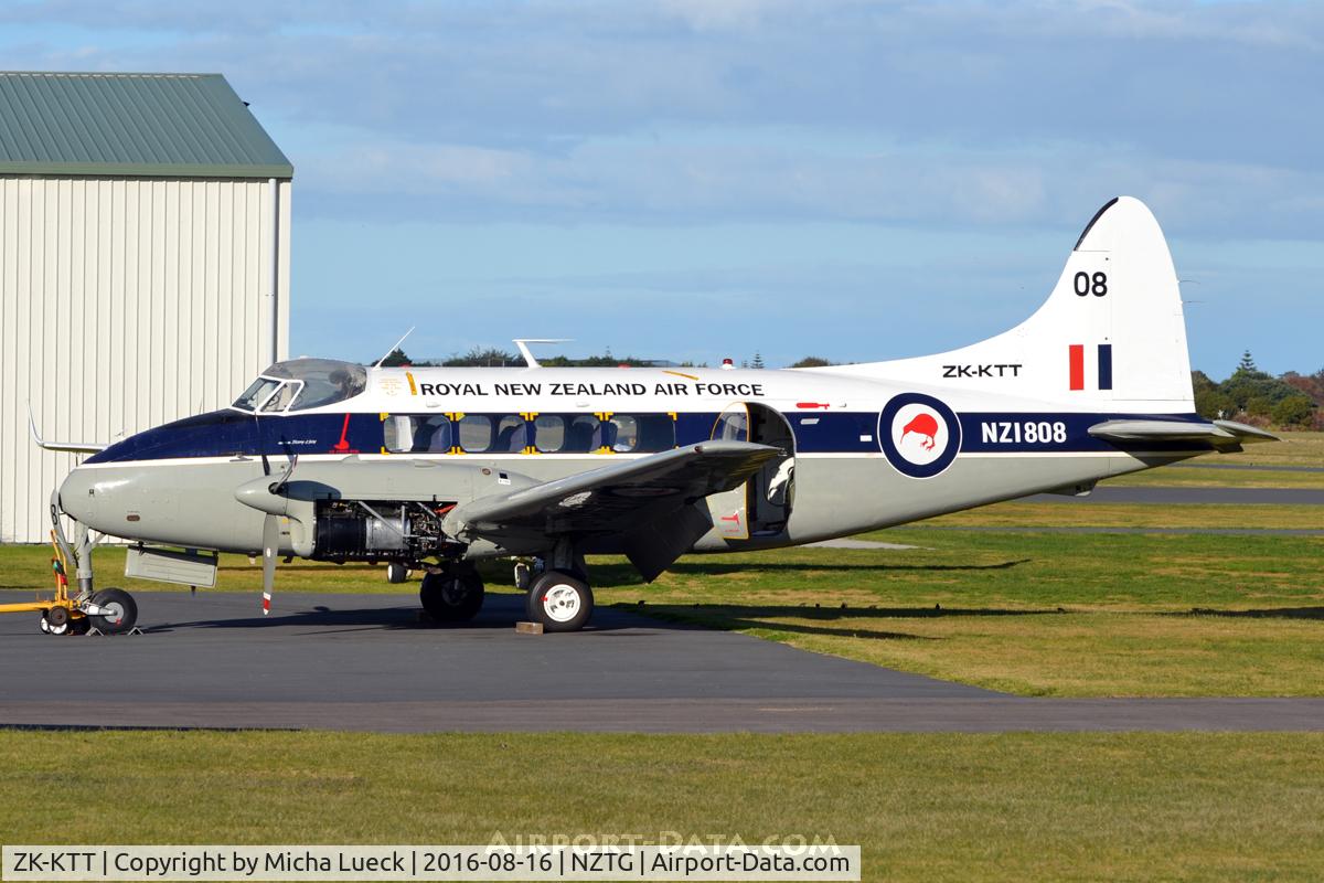 ZK-KTT, 1951 De Havilland DH-104 Dove 1B C/N 04324, At Tauranga