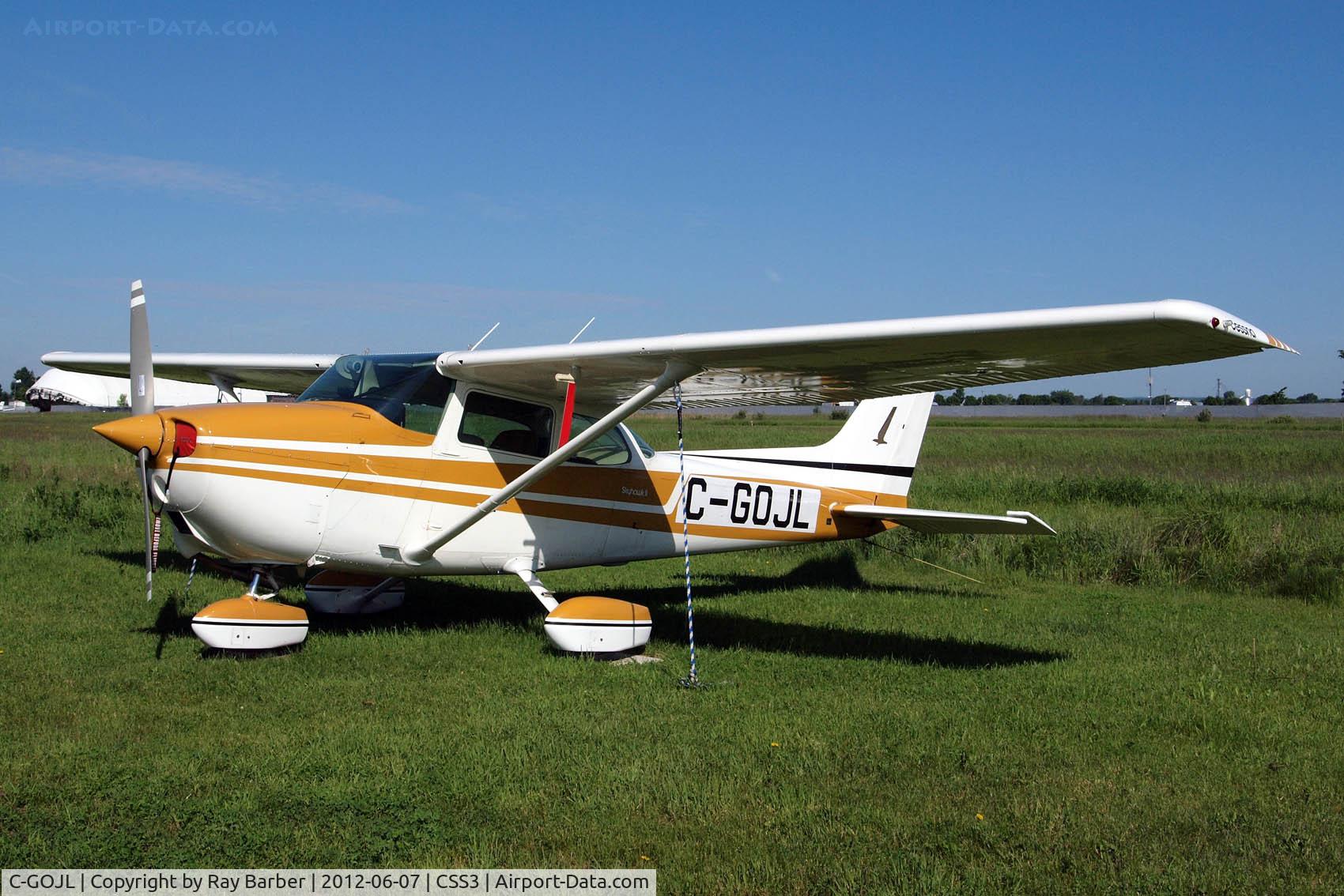 C-GOJL, 1975 Cessna 172M C/N 17266454, Cessna 172M Skyhawk [172-66454] Les Cedres~C 07/06/2012