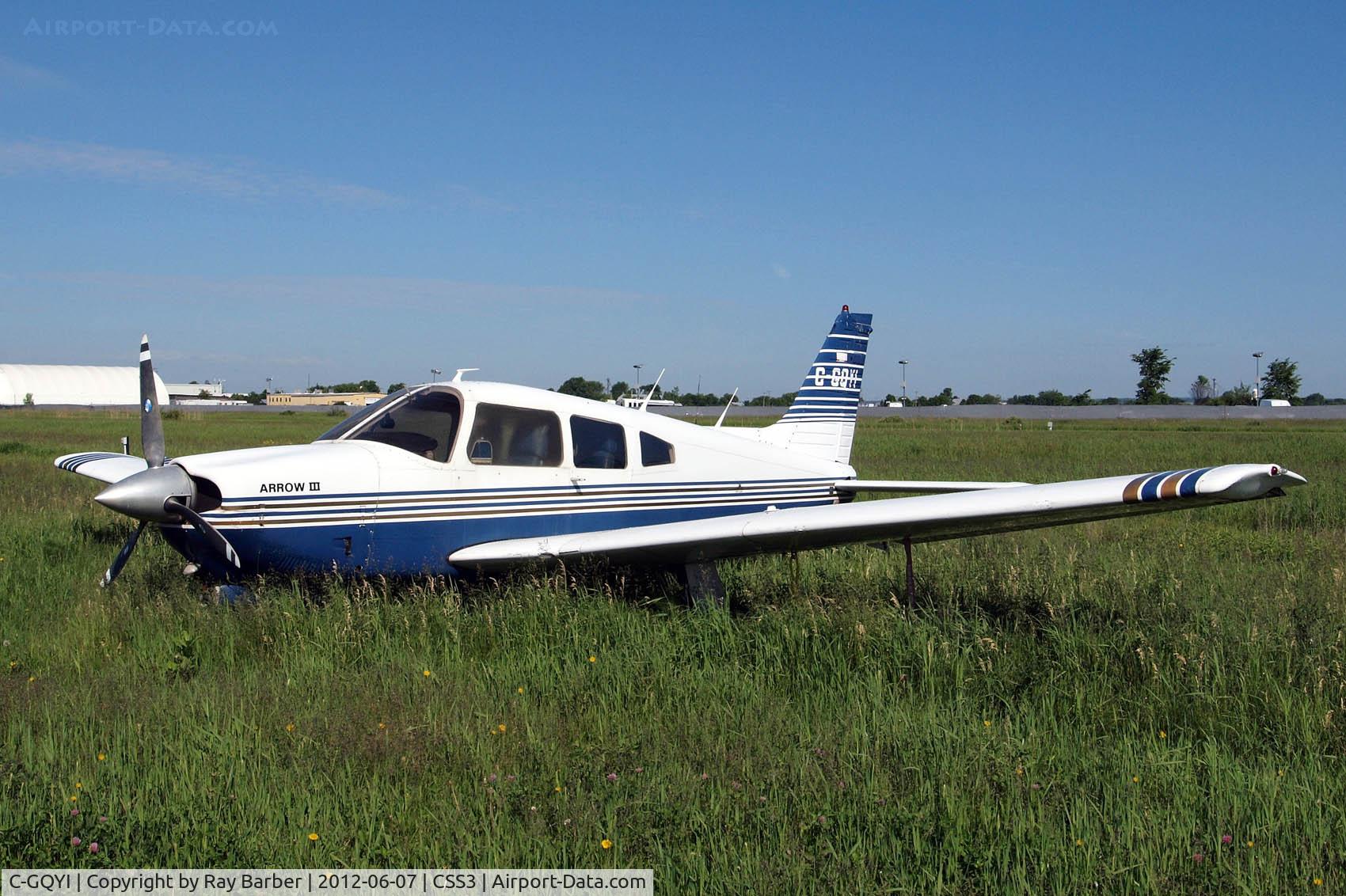 C-GQYI, 1977 Piper PA-28R-201 Cherokee Arrow III C/N 28R-7837068, Piper PA-28R-201 Arrow III [28R-7837068] Les Cedres~C 07/06/2012