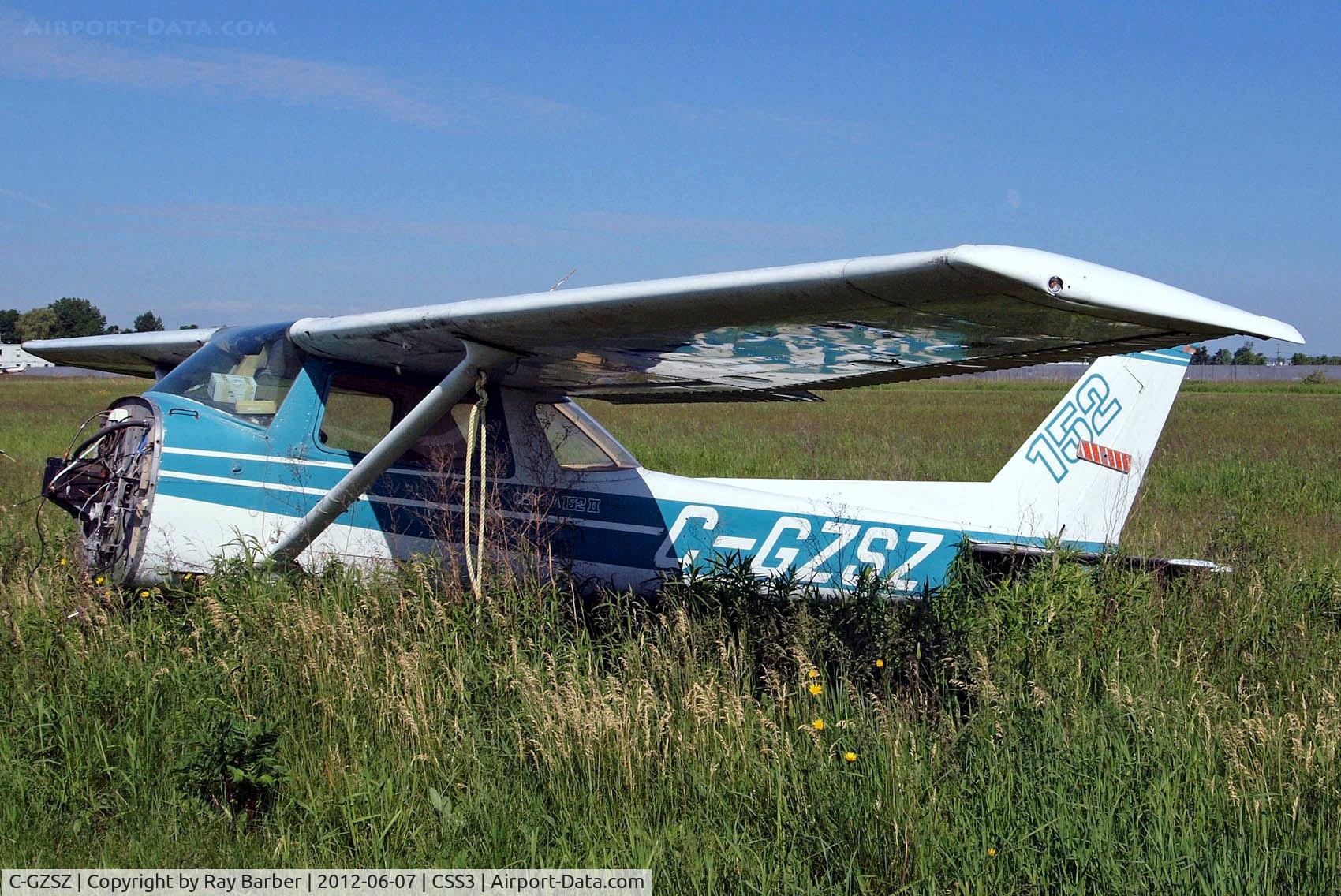 C-GZSZ, 1977 Cessna 152 C/N 15280809, Cessna 152 [152-80809] Les Cedres~C 07/06/2012. Seen here with plastic cover over the engine mounting removed compared to earlier image.