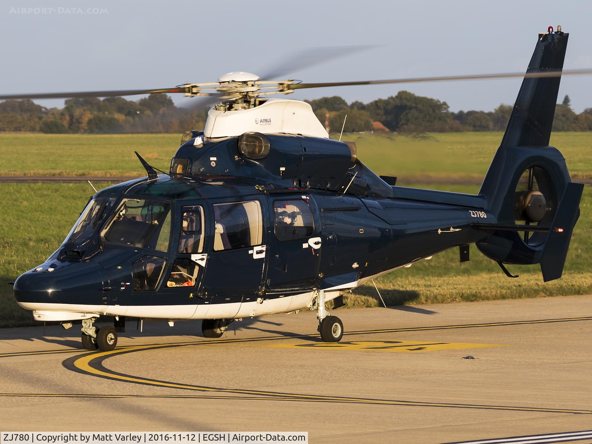 ZJ780, Eurocopter AS-365N-3 Dauphin 2 C/N 6808, Taxiing away from SaxonAir