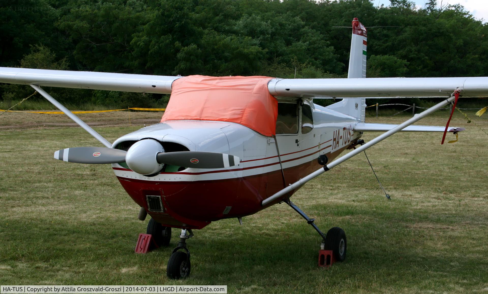 HA-TUS, 1958 Cessna 175 Skylark C/N 17555612, Gödöllö Airport, Hungary