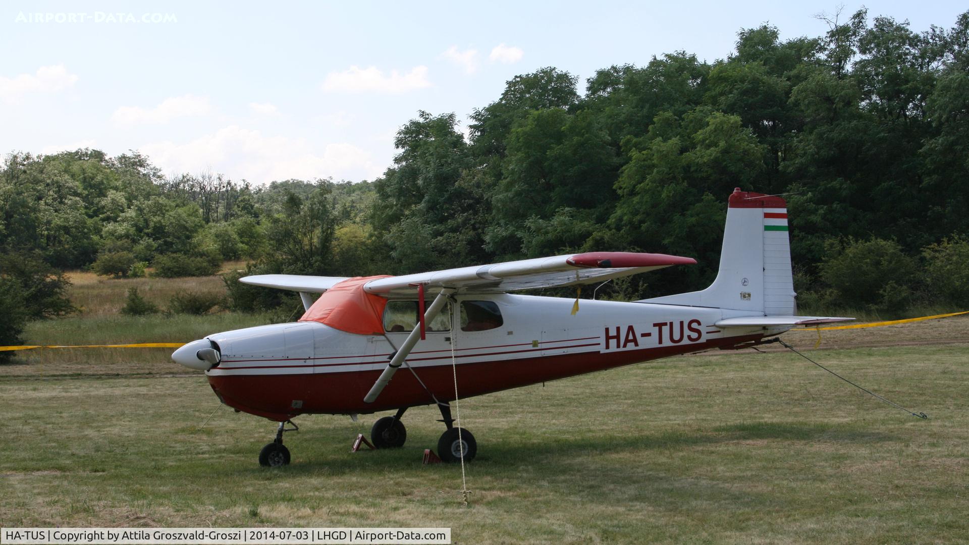 HA-TUS, 1958 Cessna 175 Skylark C/N 17555612, Gödöllö Airport, Hungary