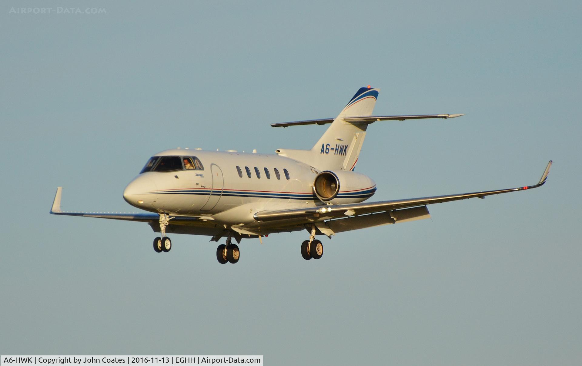 A6-HWK, 2008 Hawker Beechcraft 900XP C/N HA-0080, Finals to 26