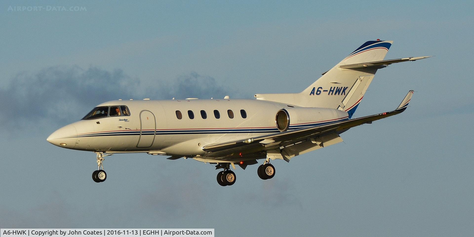 A6-HWK, 2008 Hawker Beechcraft 900XP C/N HA-0080, Arriving runway 26