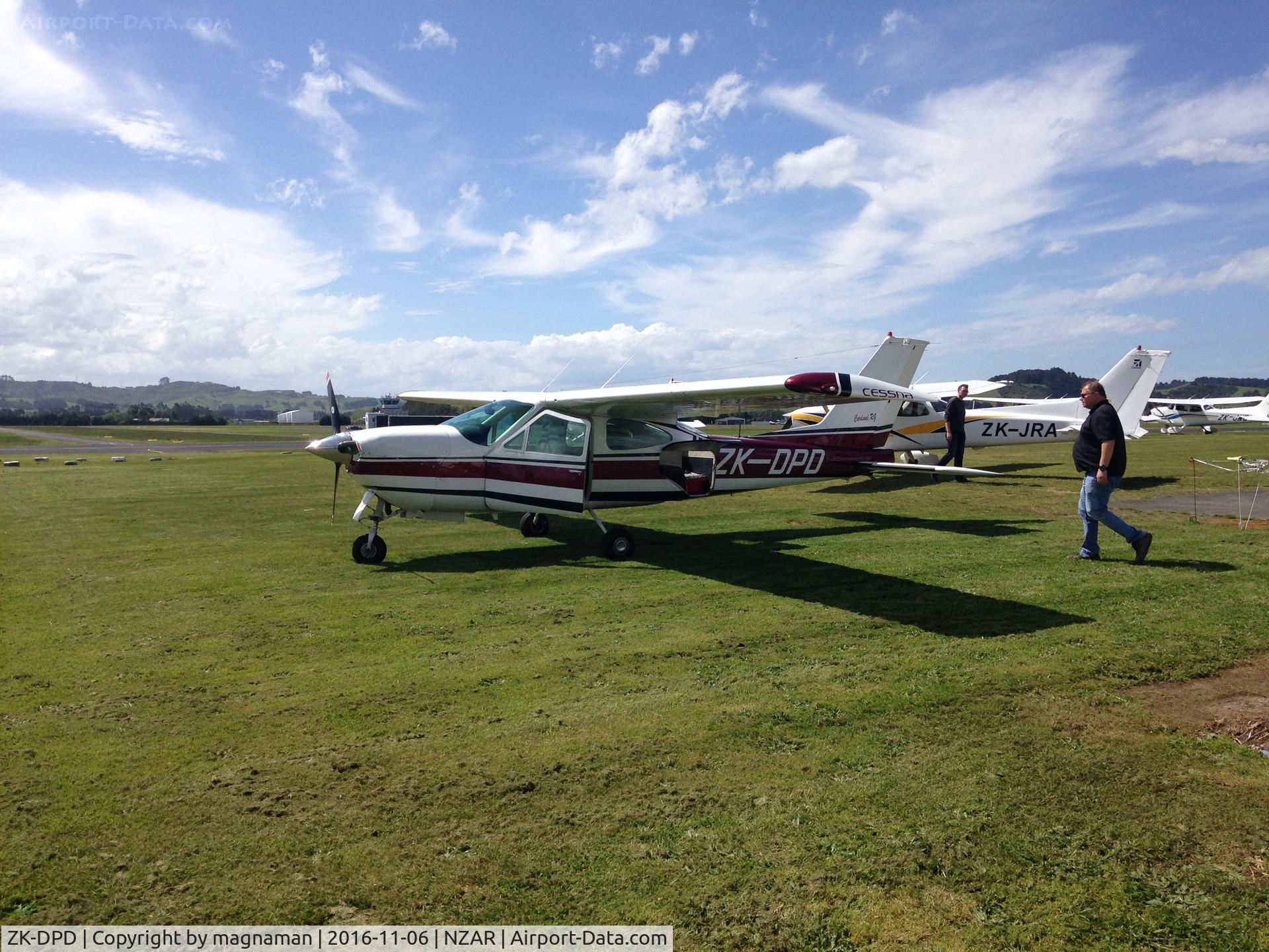 ZK-DPD, Cessna 177RG Cardinal C/N 177RG0473, parked up at ardmore
