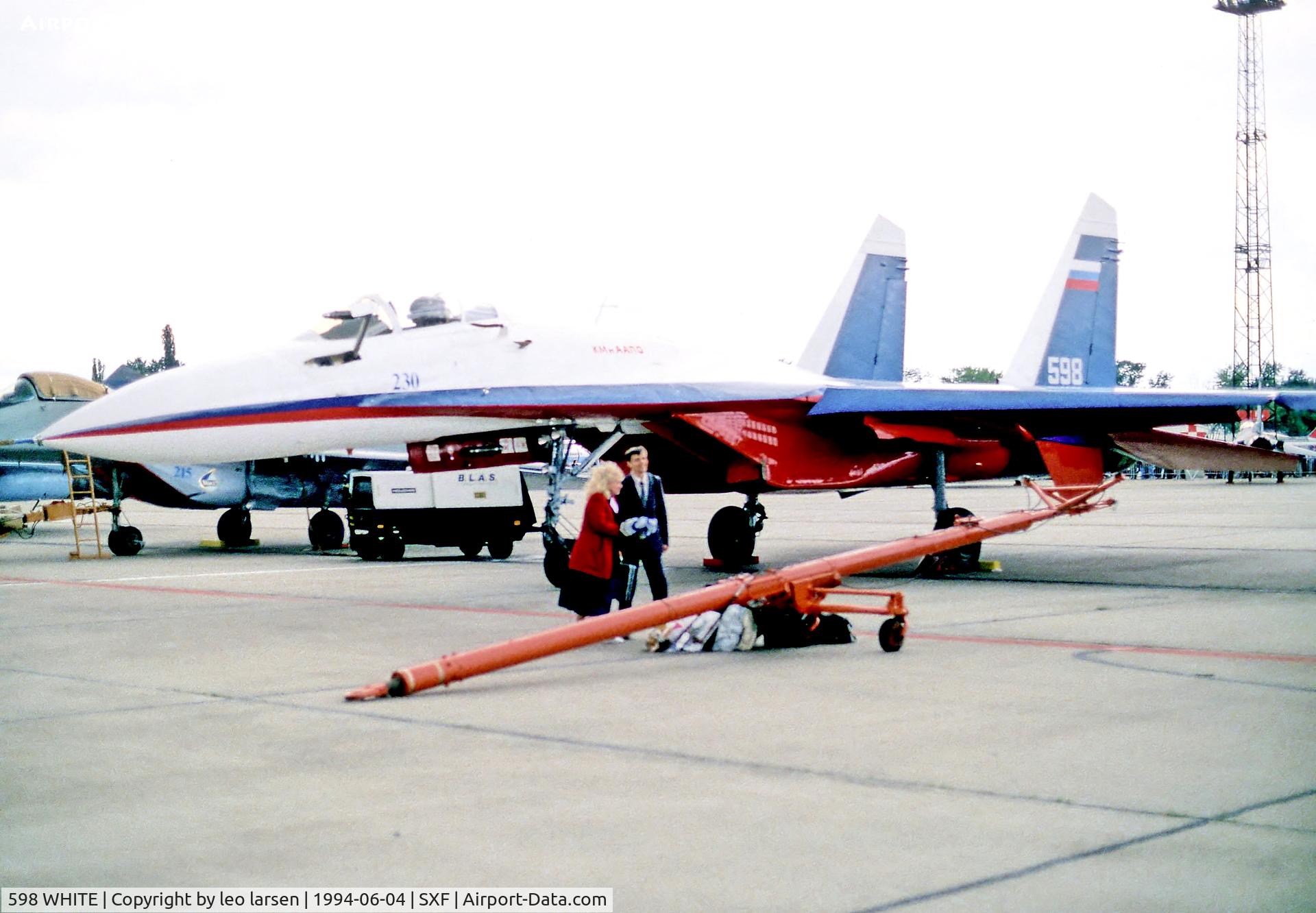 598 WHITE, Sukhoi Su-27P C/N 36911037820, Berlin Air Show 4.6.94