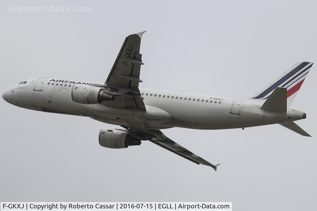F-GKXJ, 2002 Airbus A320-214 C/N 1900, Heathrow 2016