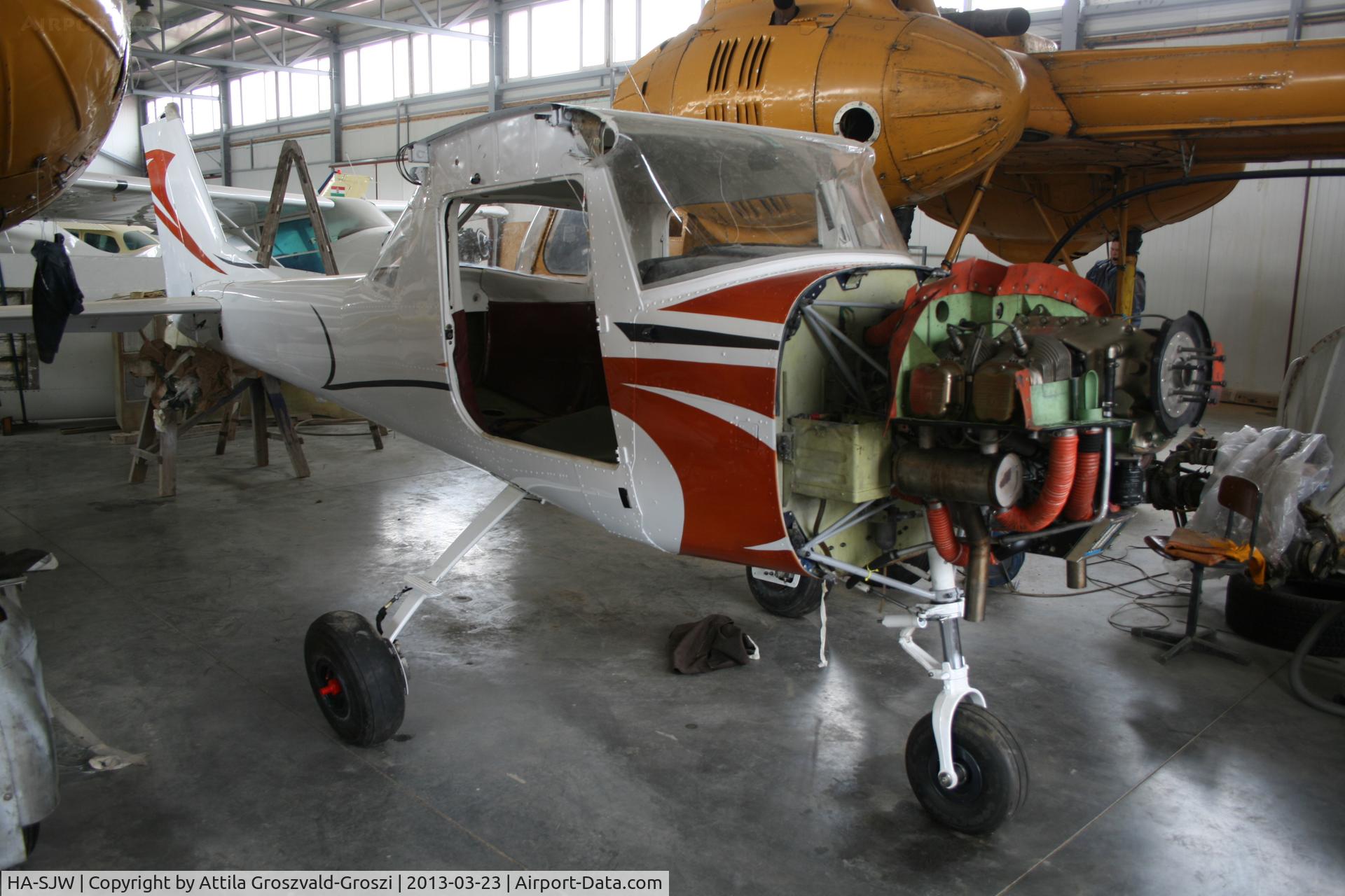 HA-SJW, 1968 Cessna 150H C/N 15068122, Kadarkút Airfield, Hungary