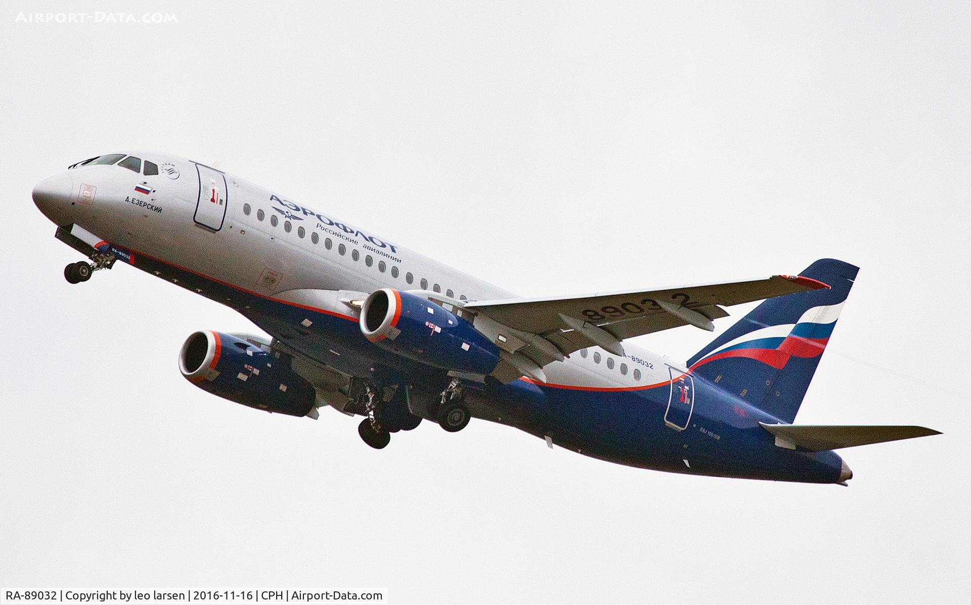 RA-89032, 2013 Sukhoi Superjet 100-95B C/N 95043, Copenhagen 16.11.16