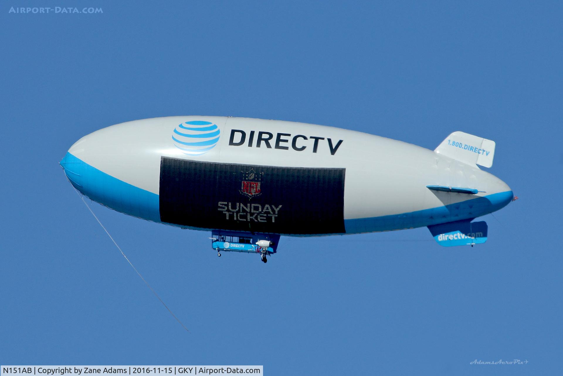 N151AB, 1997 American Blimp Corp A-1-50 C/N 101, Direct TV Blimp over Fort Worth, TX