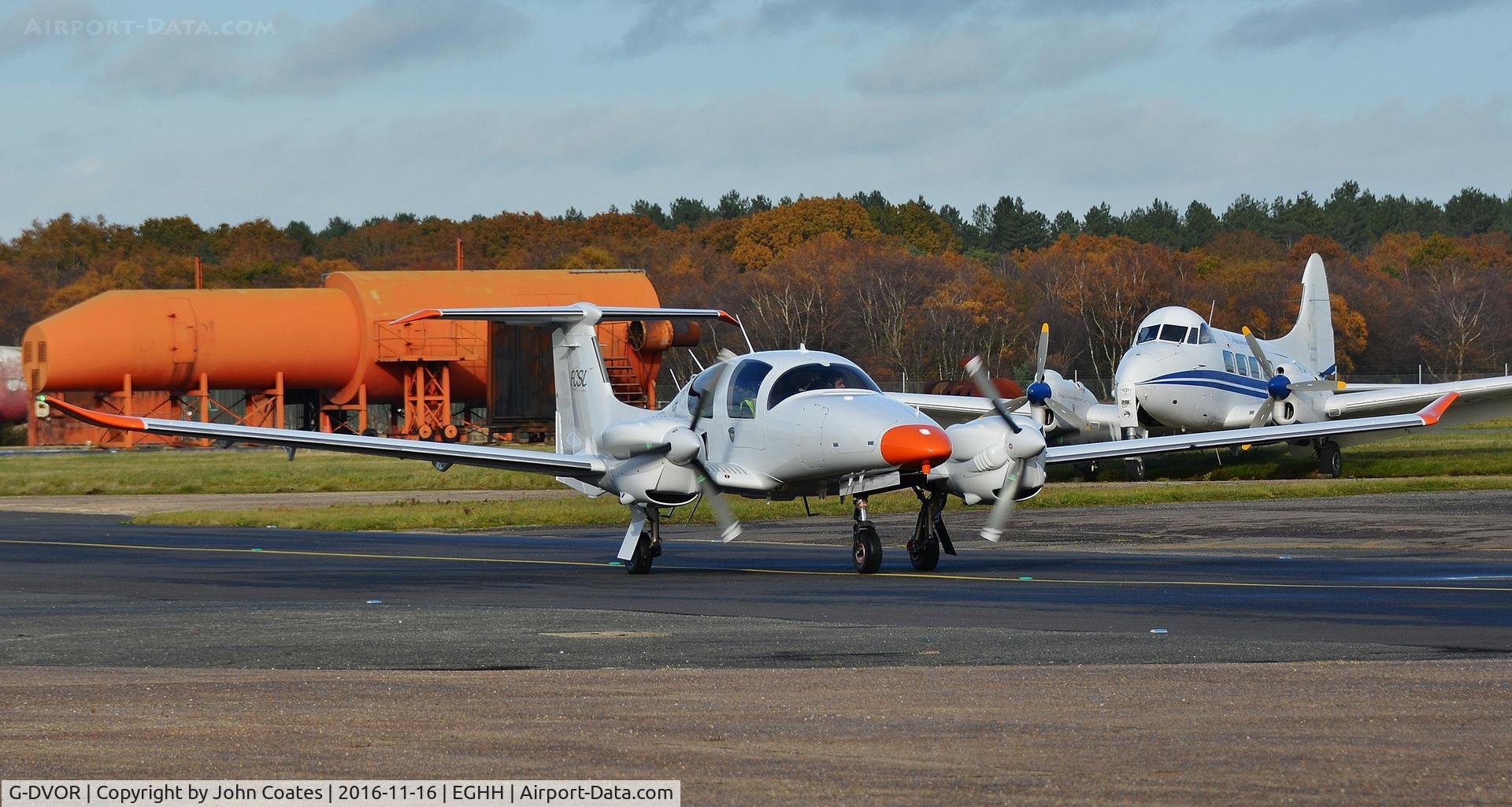 G-DVOR, 2016 Diamond DA-62 C/N 62.040, Taxiing