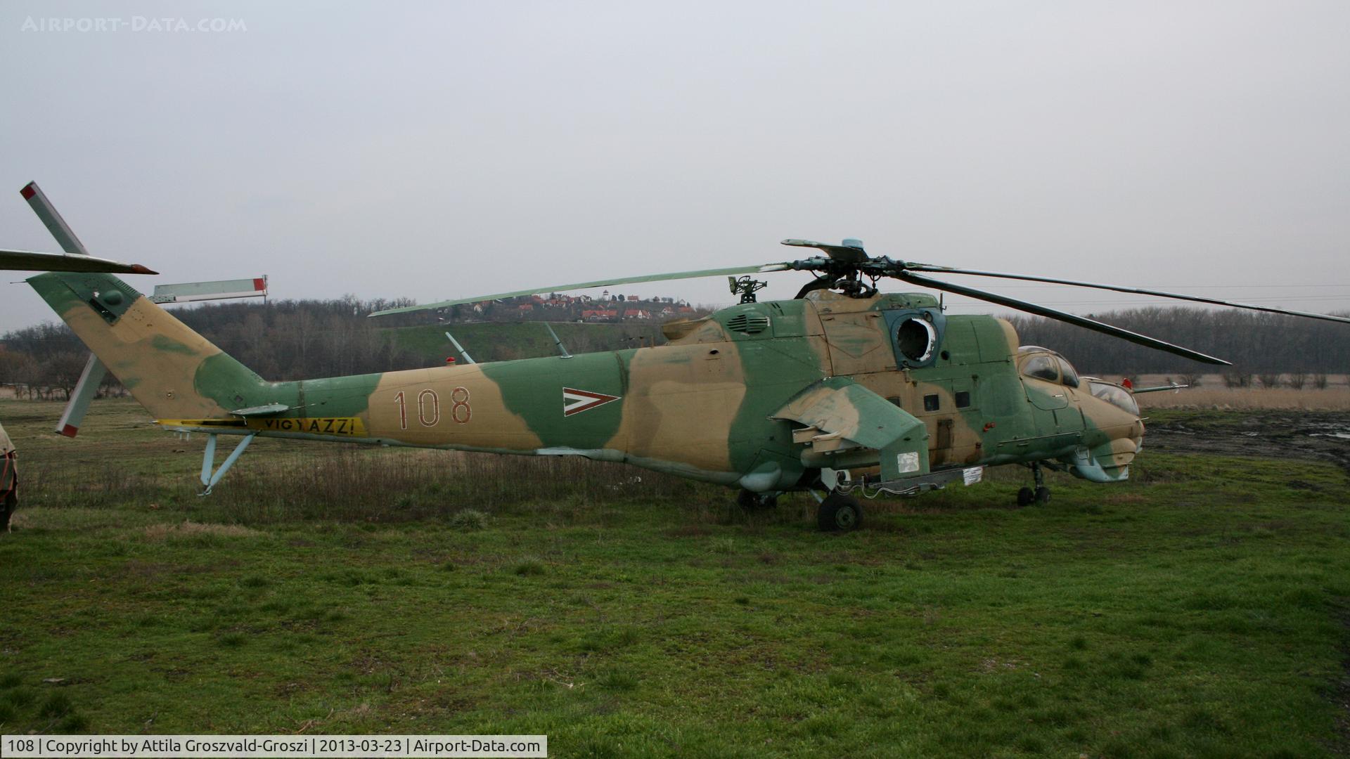 108, 1980 Mil Mi-24D Hind C/N K20108, Zamárdi, military technology collection. Hungary