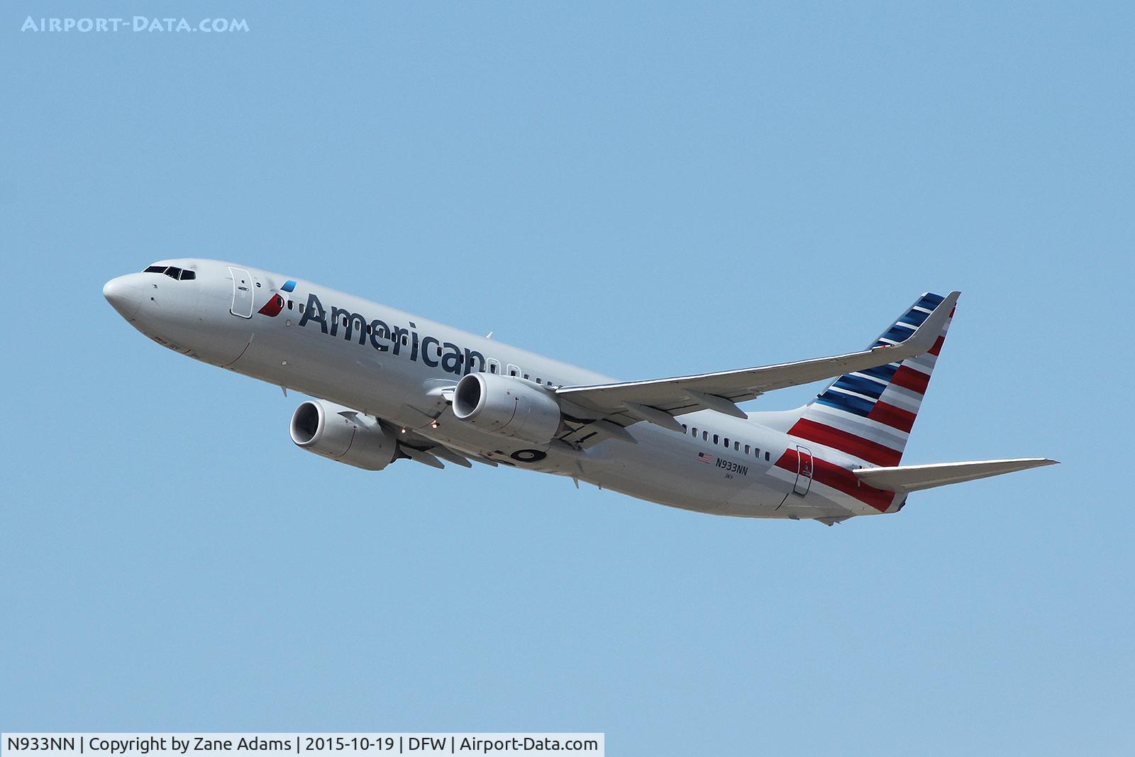 N933NN, 2013 Boeing 737-823 C/N 31173, Departing DFW Airport