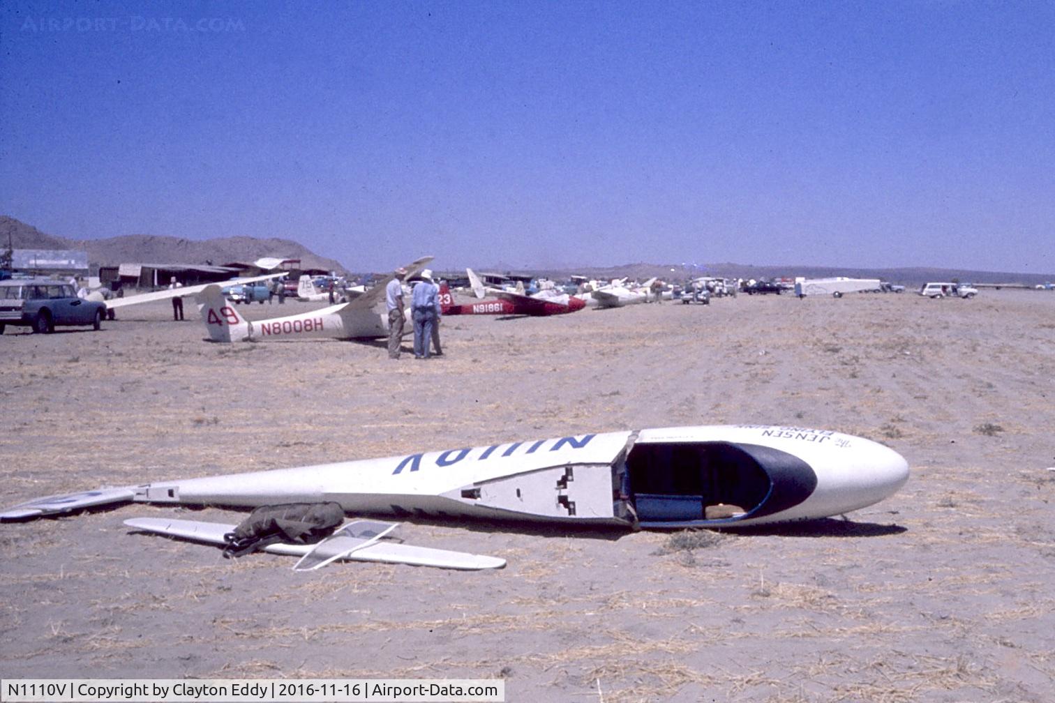 N1110V, 1957 Wolf Hirth Lo-150 C/N 24, 1962