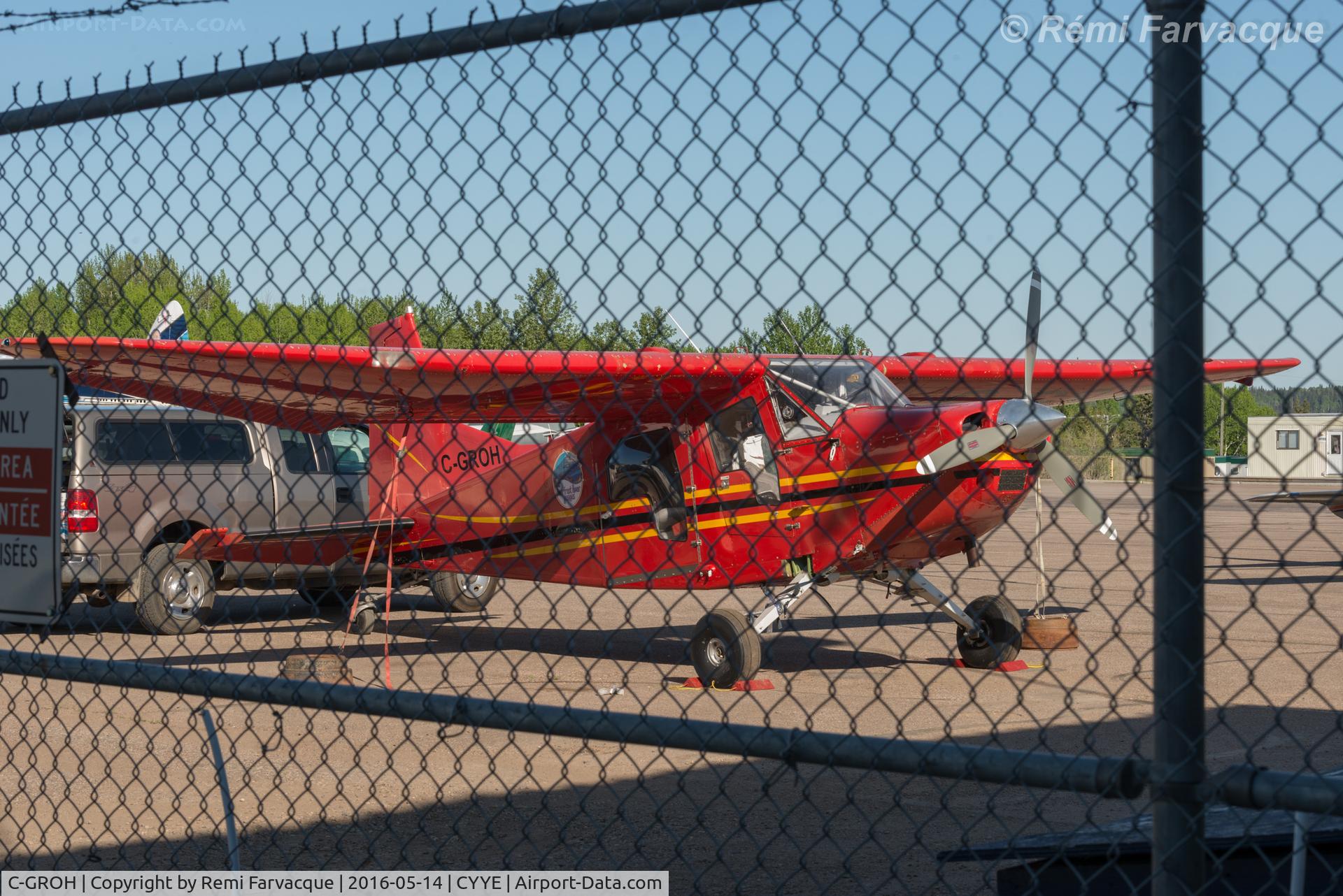 C-GROH, 2002 Found FBA-2C1 C/N 35, Parked in front of private hangar, east side of airport.