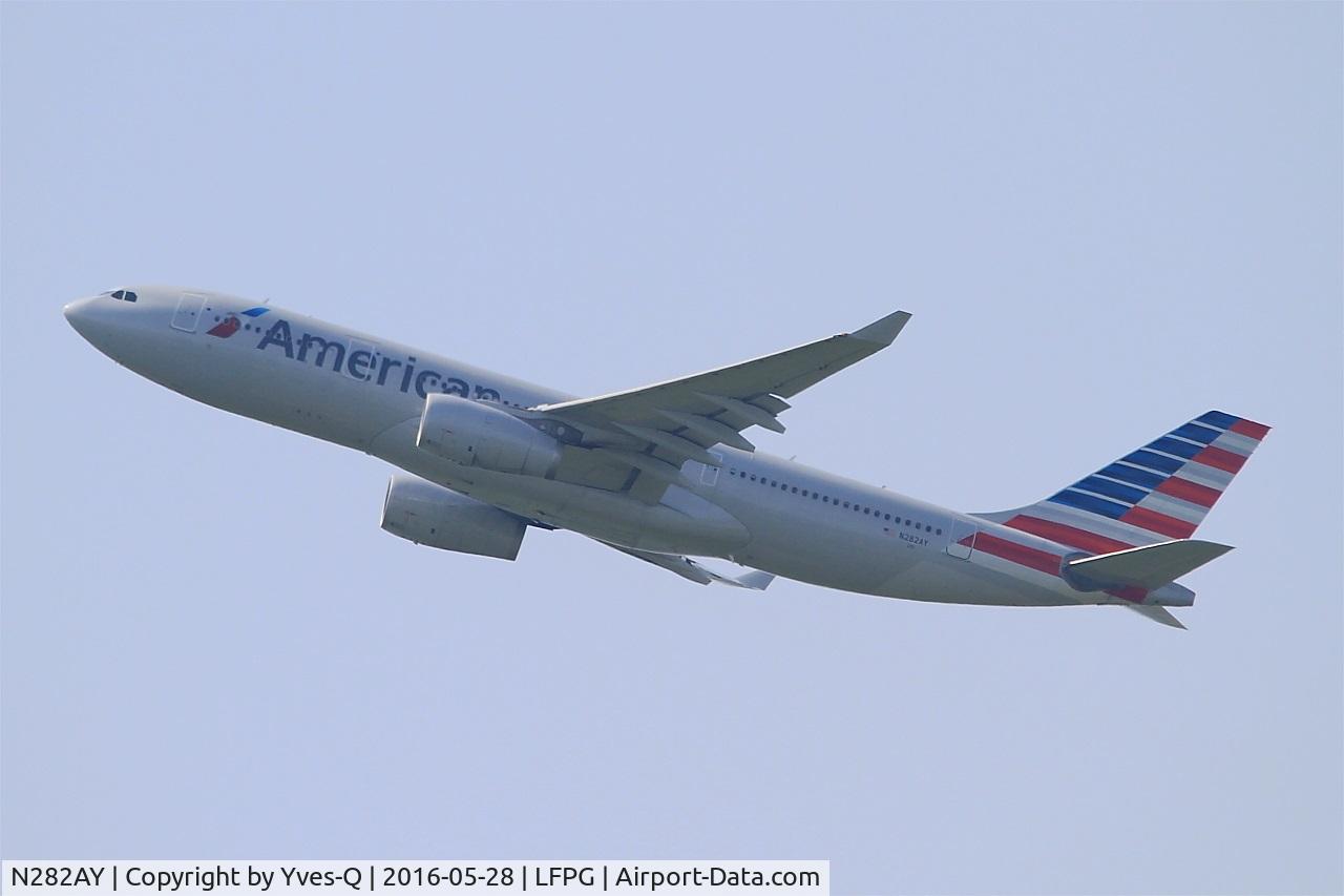 N282AY, 2009 Airbus A330-243 C/N 1069, Airbus A330-243, Take off rwy 08L, Roissy Charles De Gaulle airport (LFPG-CDG)