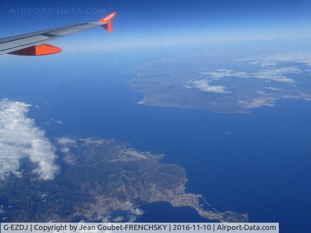 G-EZDJ, 2008 Airbus A319-111 C/N 3544, In flight Bordeaux to Marrakesh (RAK) U24119, Détroit de Gibraltar.