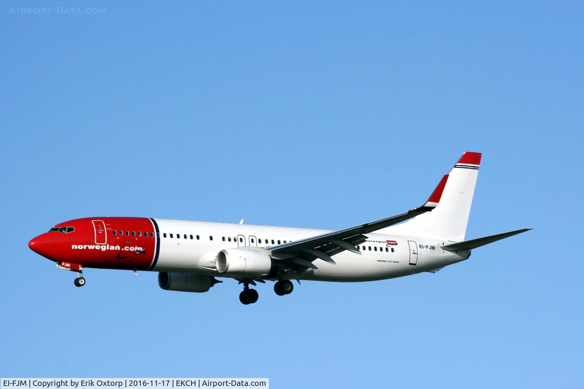 EI-FJM, 2016 Boeing 737-8JP C/N 42074, EI-FJM landing rw 22L