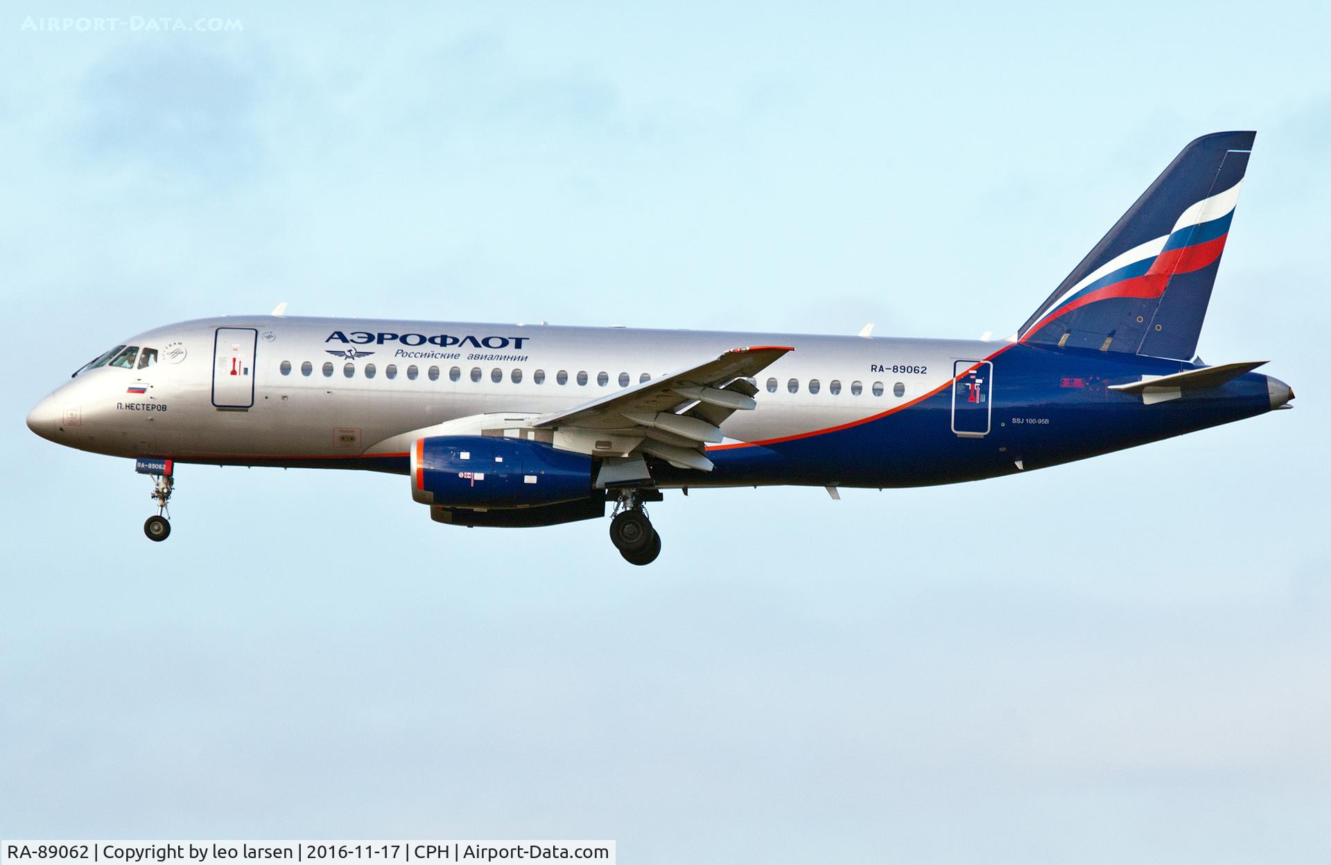 RA-89062, 2015 Sukhoi SuperJet 100-95B C/N 95091, Copenhagen 17.11.16