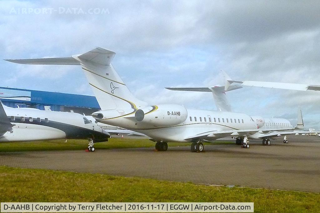 D-AAHB, 1998 Bombardier BD-700-1A10 Global Express C/N 9011, Bombardier BD-700-1A10, c/n: 9011 at Luton
