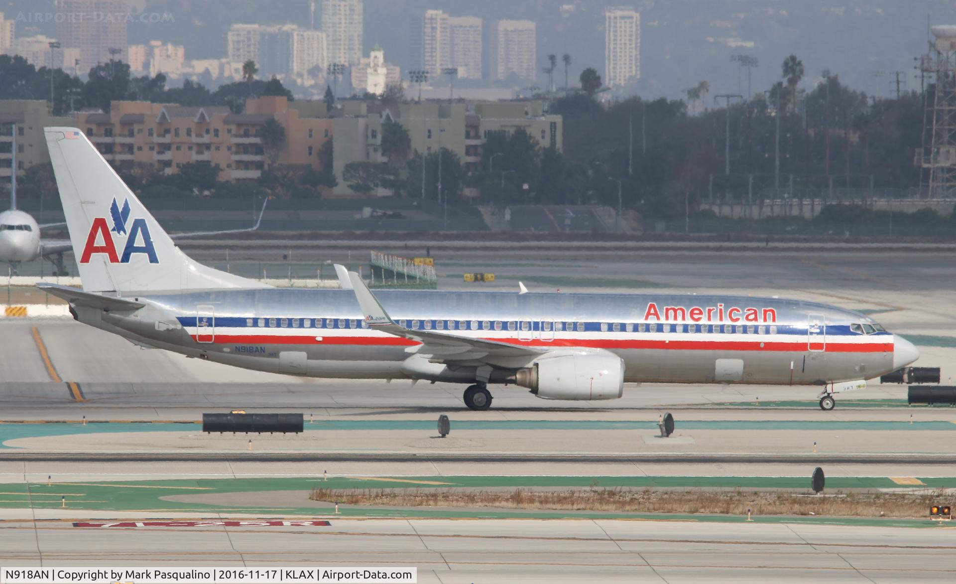 N918AN, 1999 Boeing 737-823 C/N 29519, Boeing 737-800