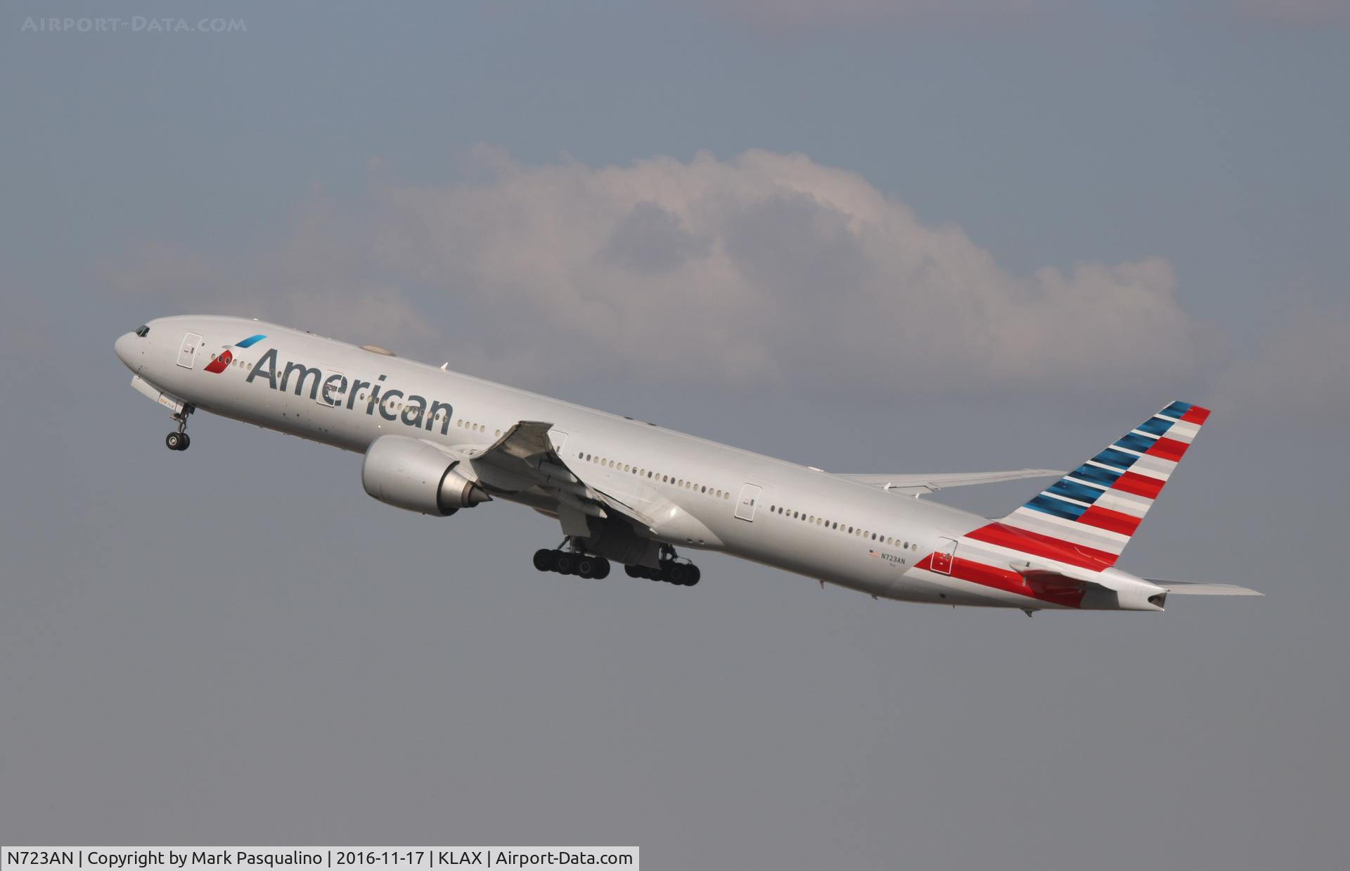N723AN, 2013 Boeing 777-323/ER C/N 33125, Boeing 777-300ER