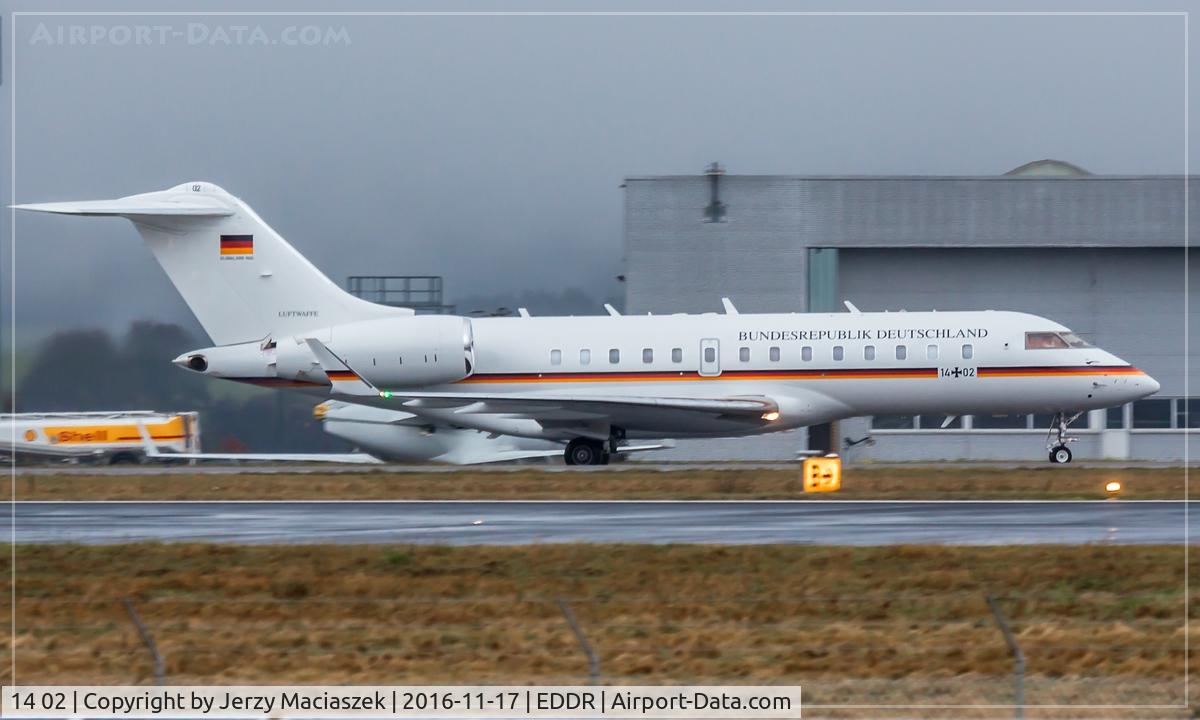 14 02, 2010 Bombardier BD-700-1A11 Global 5000 C/N 9404, Bombardier BD-700-1A11