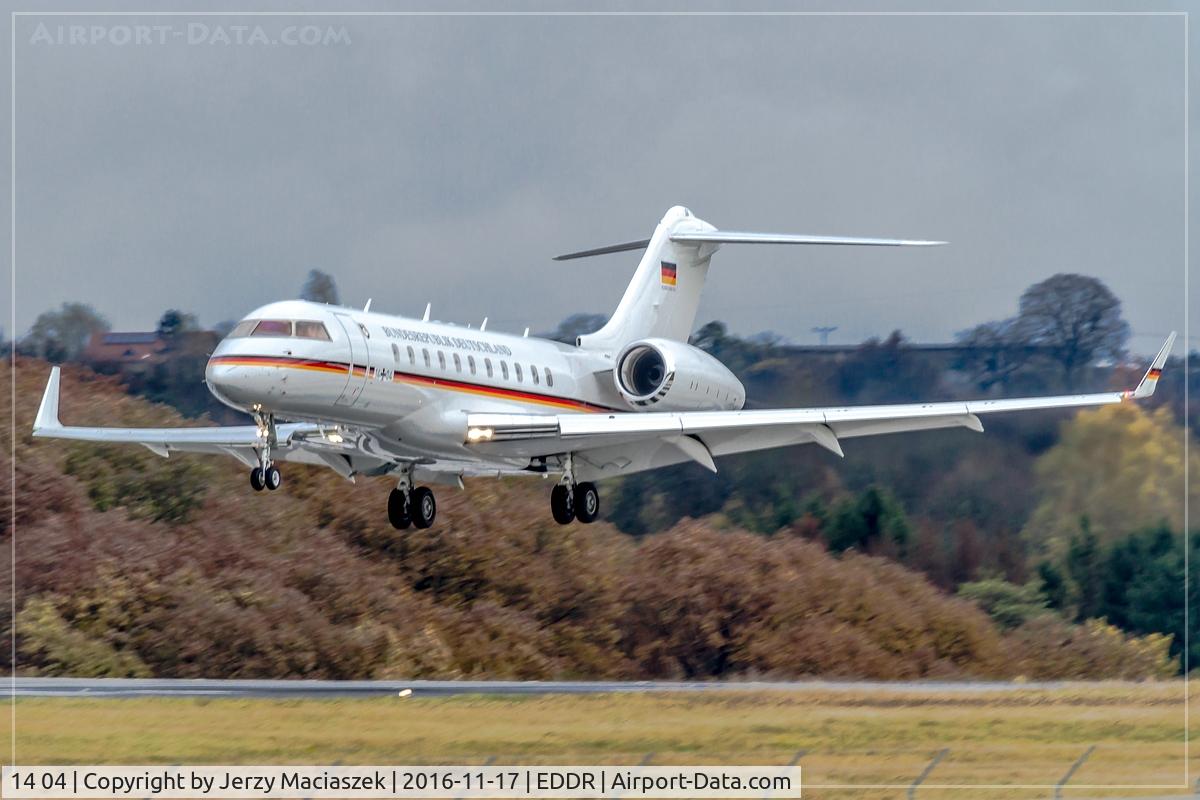 14 04, 2011 Bombardier BD-700-1A11 Global 5000 C/N 9417, Bombardier BD-700-1A11