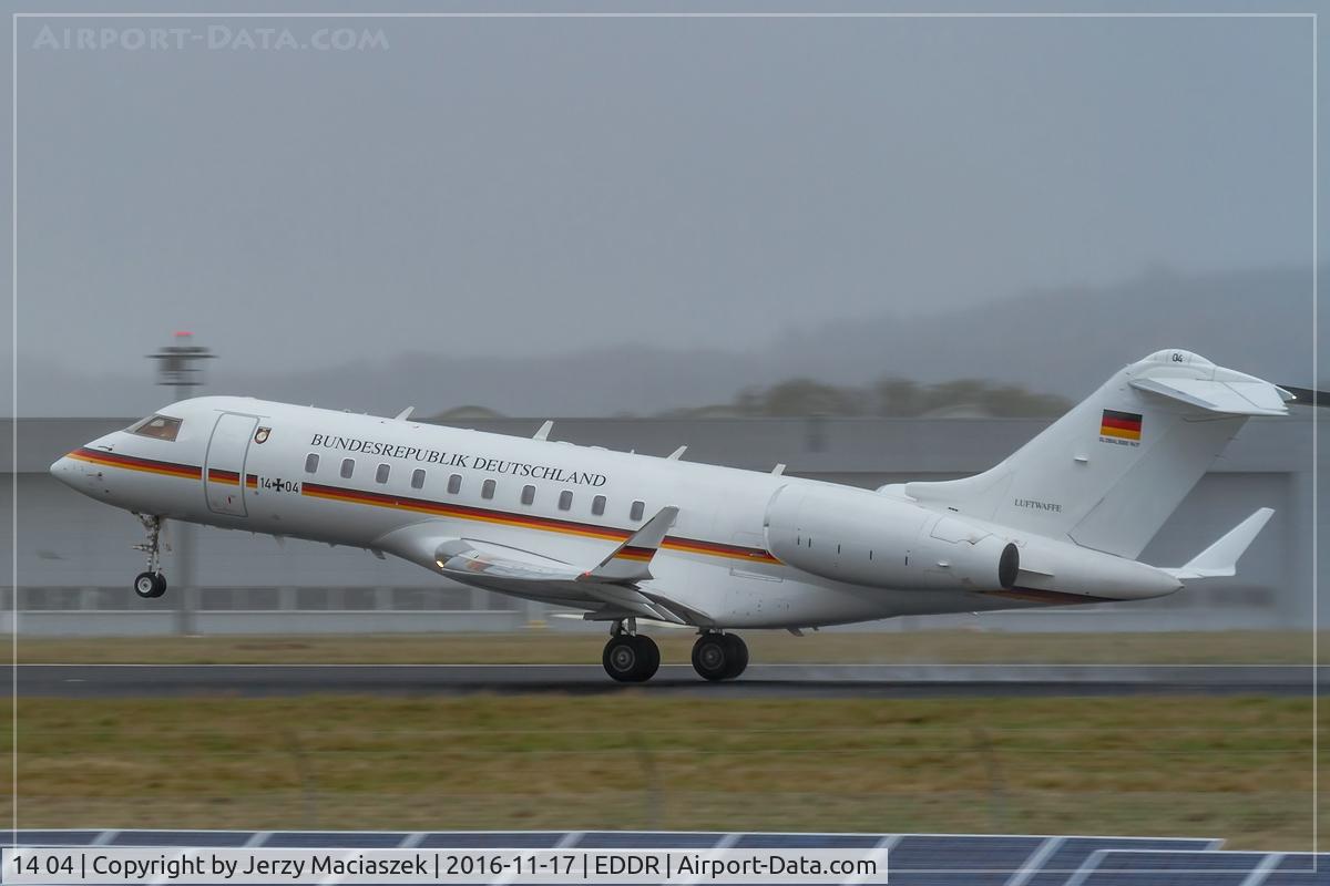 14 04, 2011 Bombardier BD-700-1A11 Global 5000 C/N 9417, Bombardier BD-700-1A11