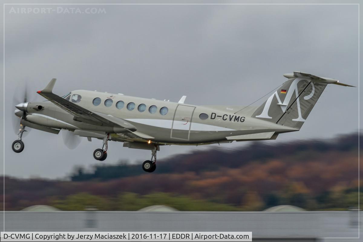 D-CVMG, 2013 Beech B300 King Air C/N FL-857, Beechcraft King Air 350i,