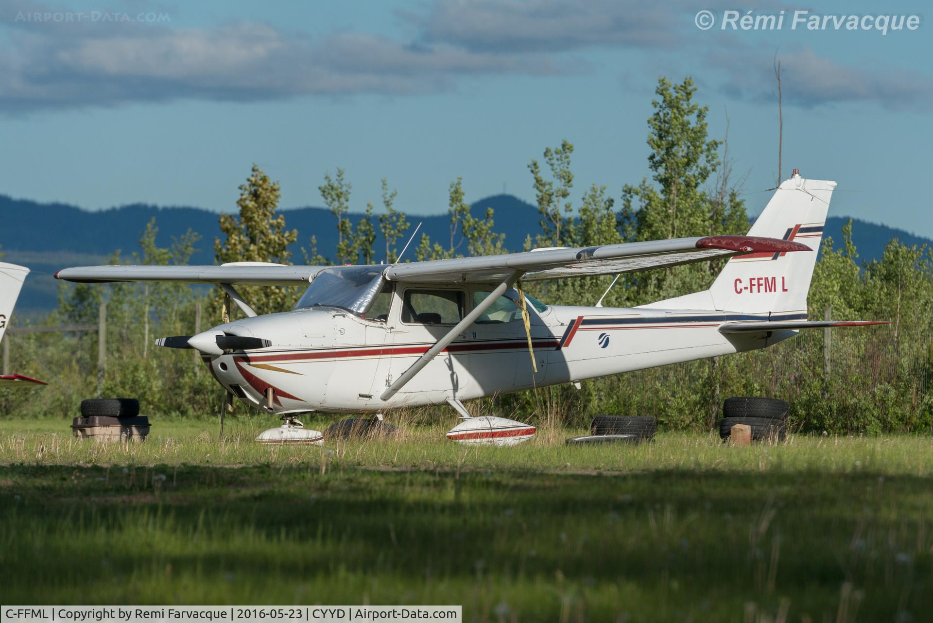 C-FFML, 1964 Cessna 172E C/N 17251685, East part of airport where private planes are parked.