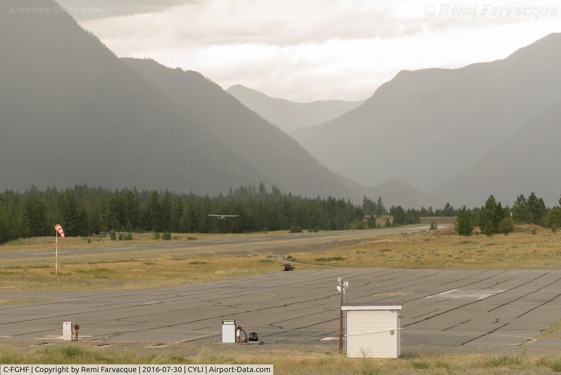 C-FGHF, 1948 Luscombe 8E Silvaire C/N 6226, Northerly take-off.