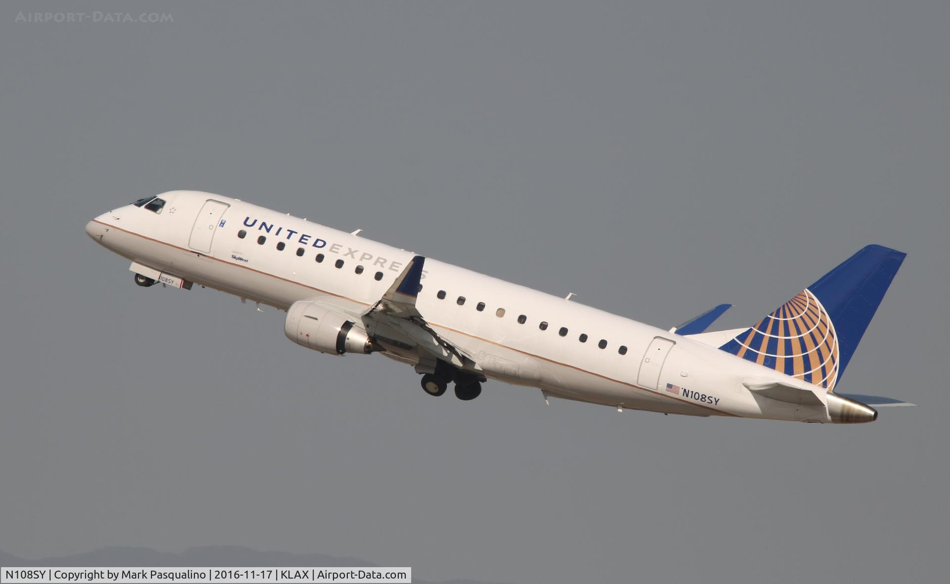 N108SY, 2014 Embraer 175LR (ERJ-170-200LR) C/N 17000401, ERJ 170-200 LR