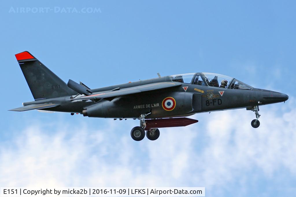 E151, Dassault-Dornier Alpha Jet E C/N E151, Landing