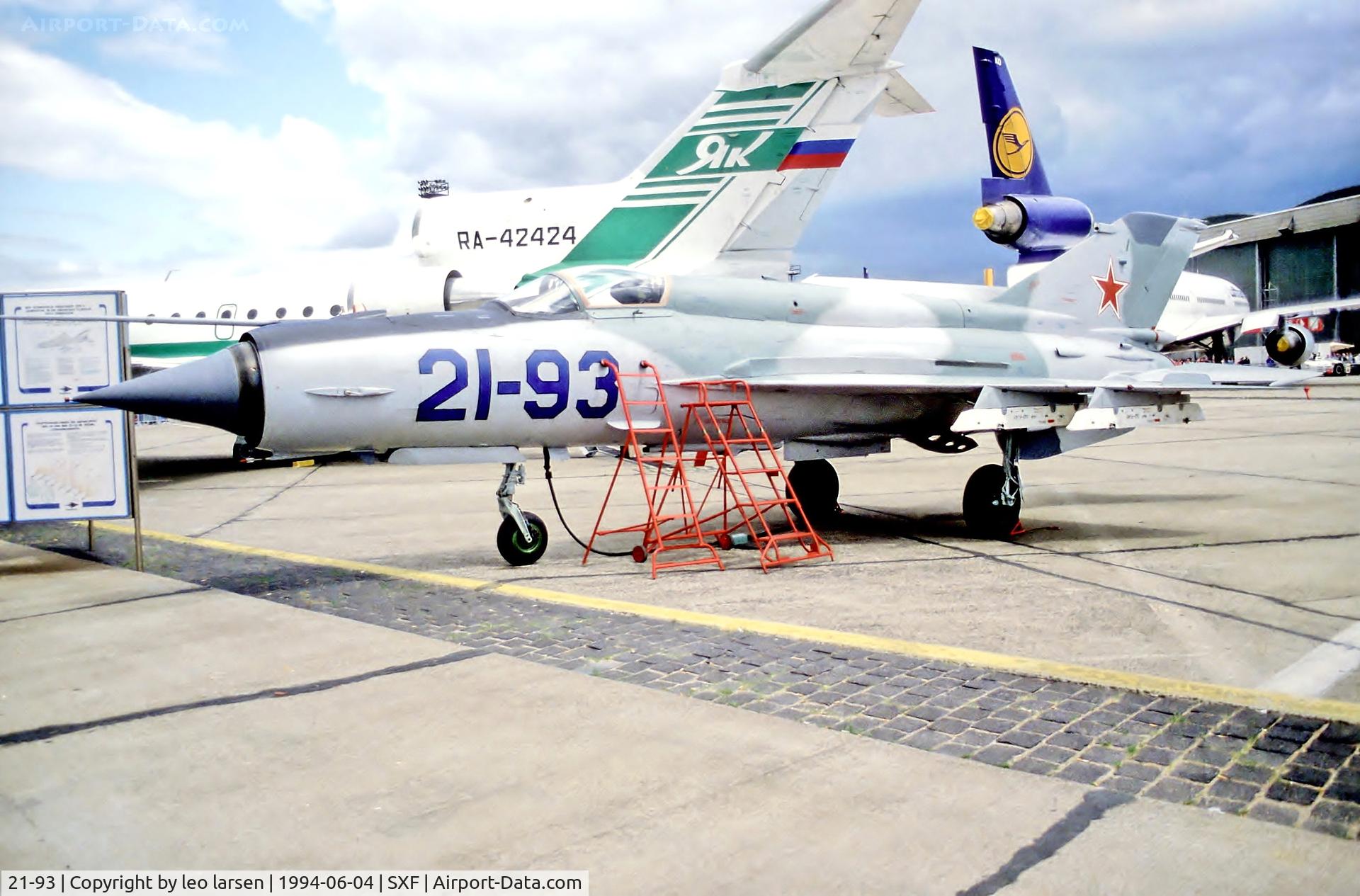 21-93, 1993 Mikoyan-Gurevich MiG-21-93 C/N N 75001105, Berlin Air Show 4.6.94